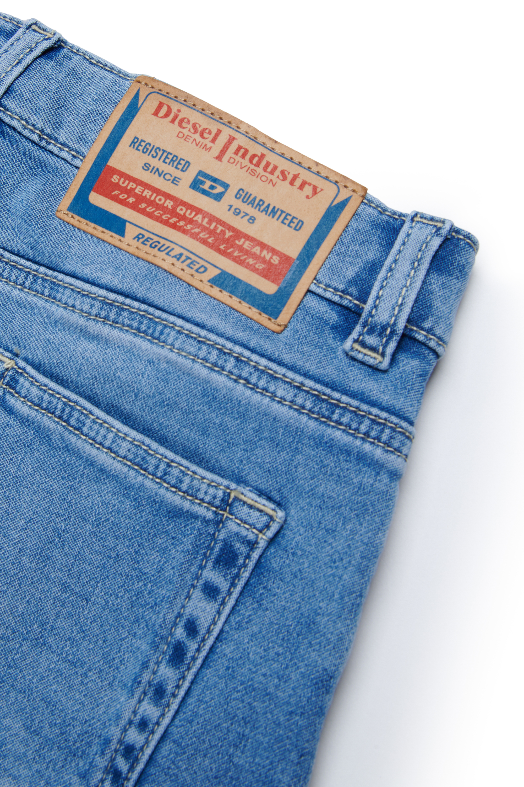 GIANNA JJJ, Azul Claro