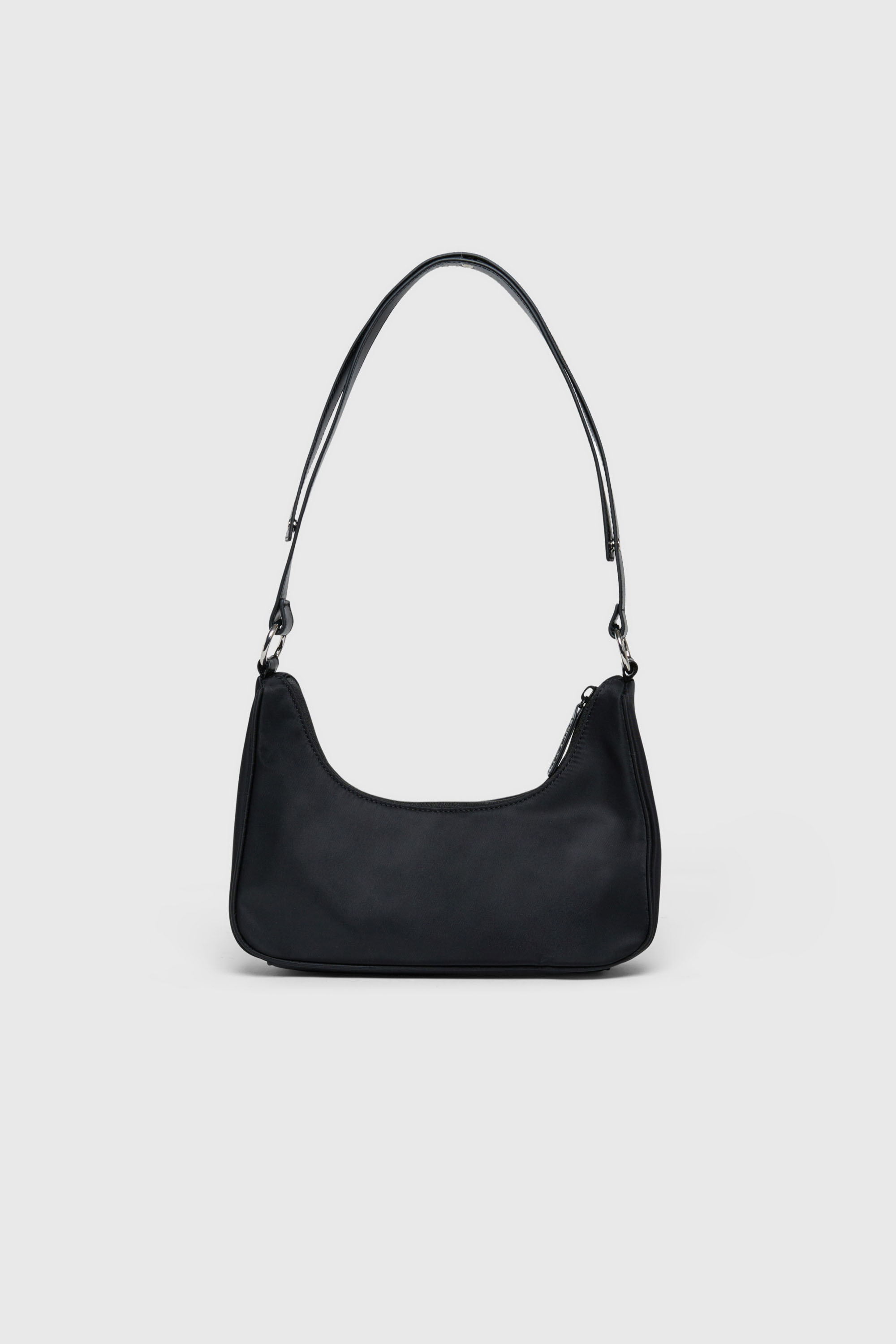 Diesel - WUNSY, WUNSY - Bolso de nylon con logo Oval D Mujer in Negro - 2