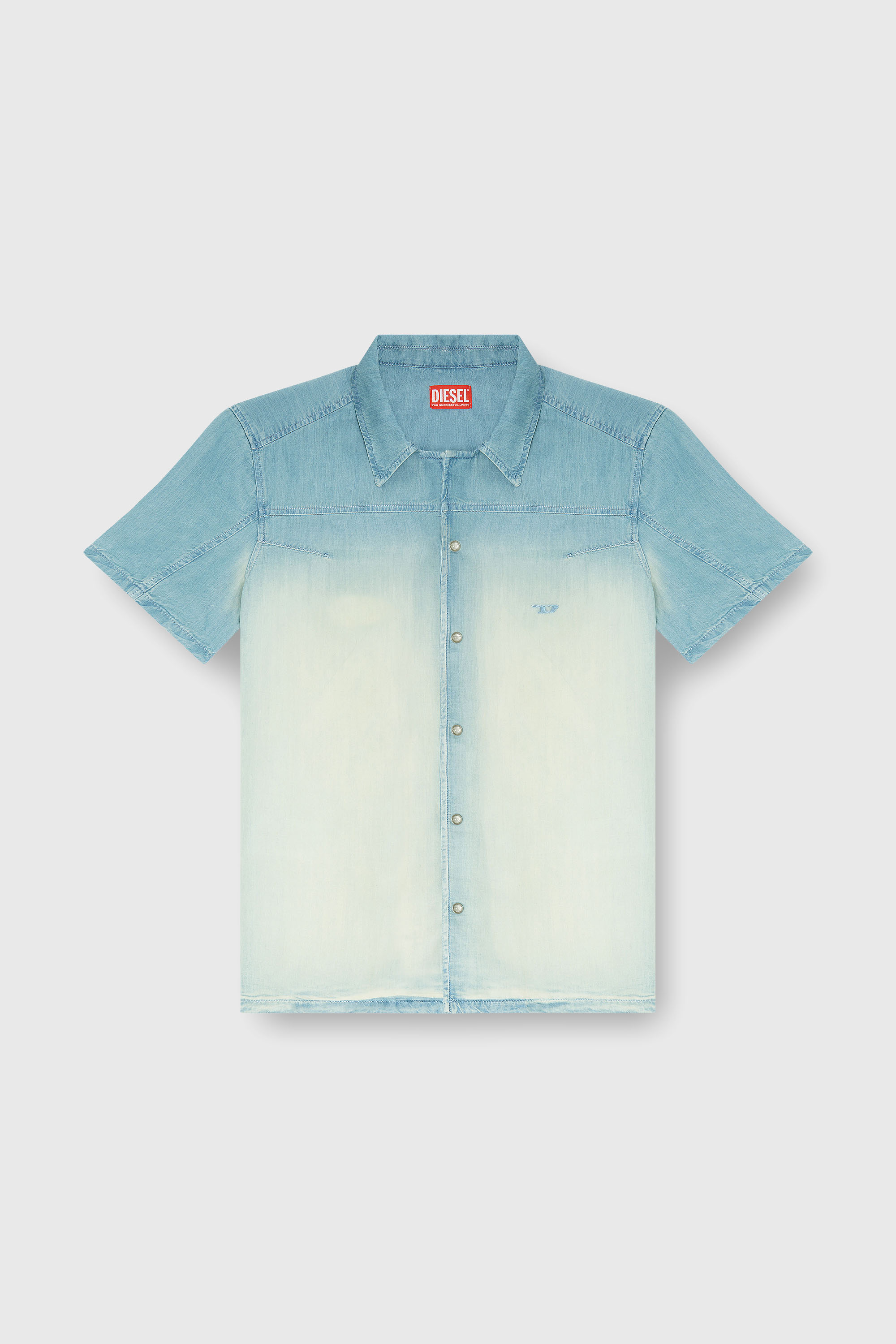 Diesel - D-CLARIVO-S, Camisa de manga corta en denim fluido con lavado oscuro Hombre in Azul marino - 2