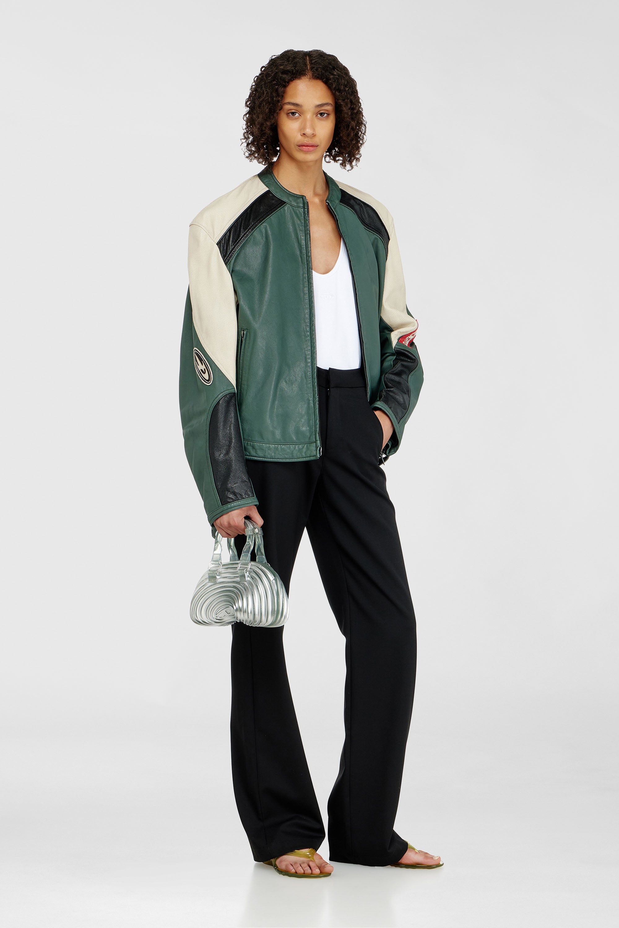 Diesel - MELISSA QUANTUM DOME, Quantum Dome &ndash; Bolso de mano en Melflex&reg; Mujer in Plateado - 2