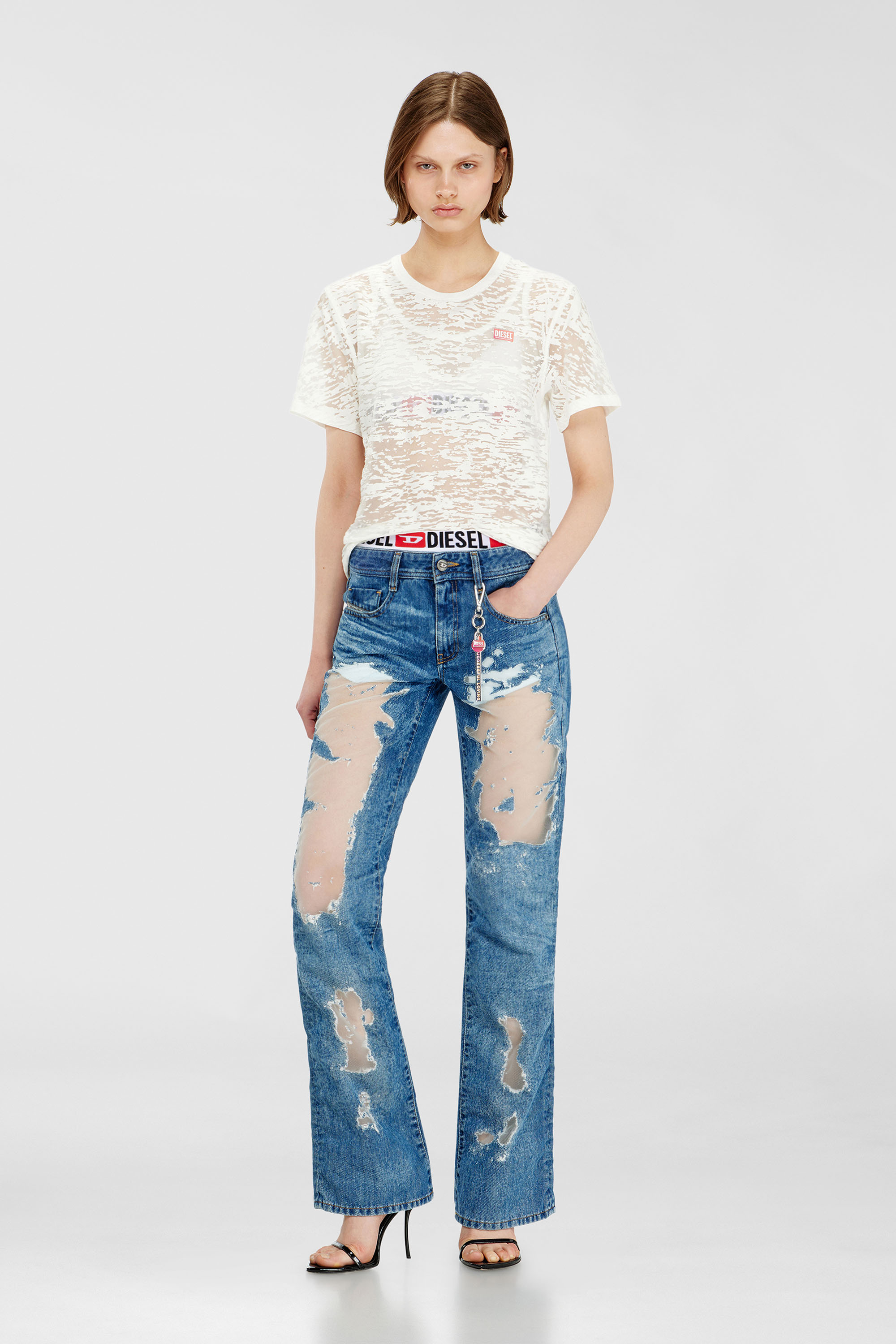 Diesel - PR-T-NOTS-MATI-R, Camiseta de jersey all-over devor&eacute; Unisex in Blanco - 2