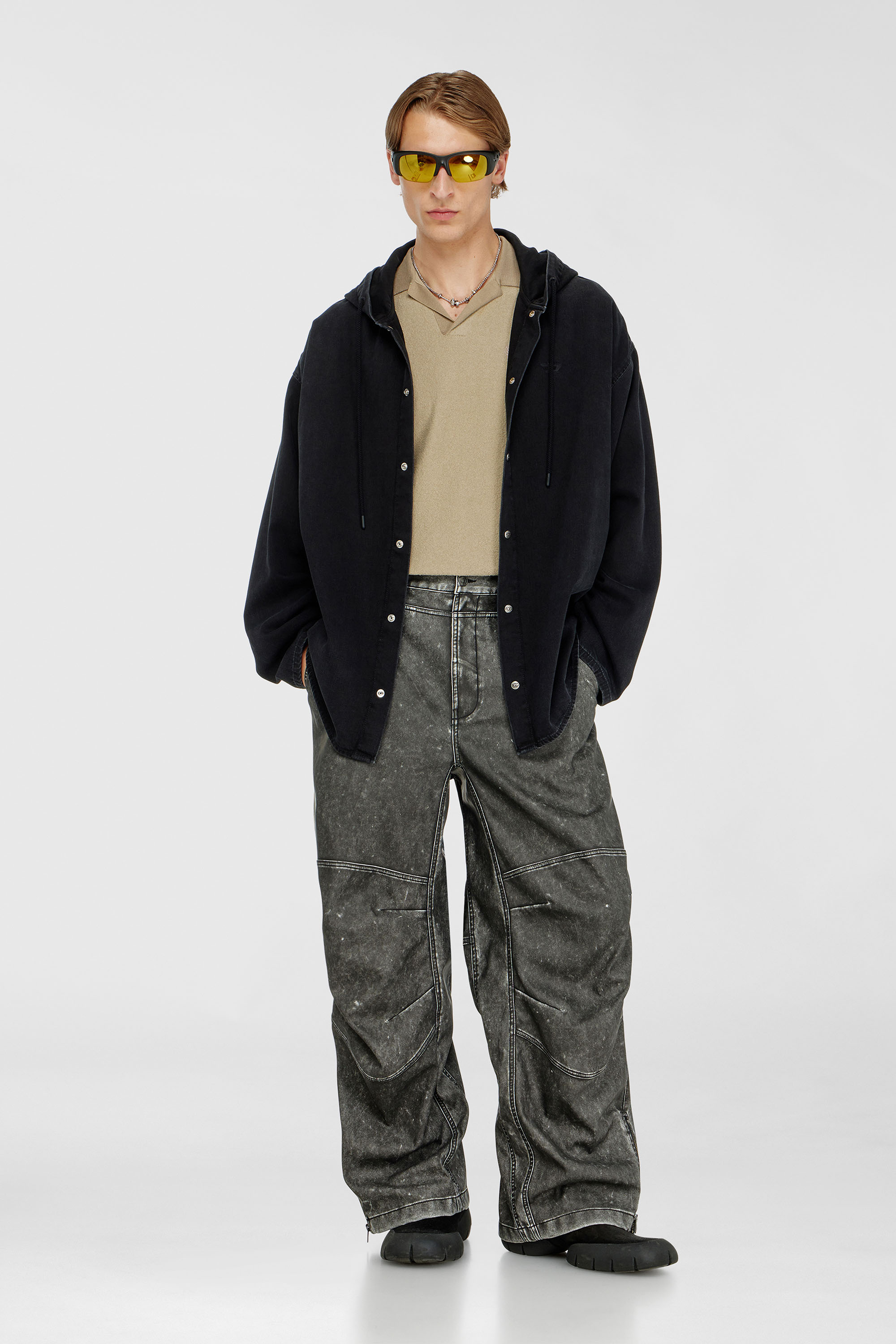 Diesel - P-DELLY-NJCJ, Pantal&oacute;n de material bonded efecto desgastado Hombre in Gris - 1