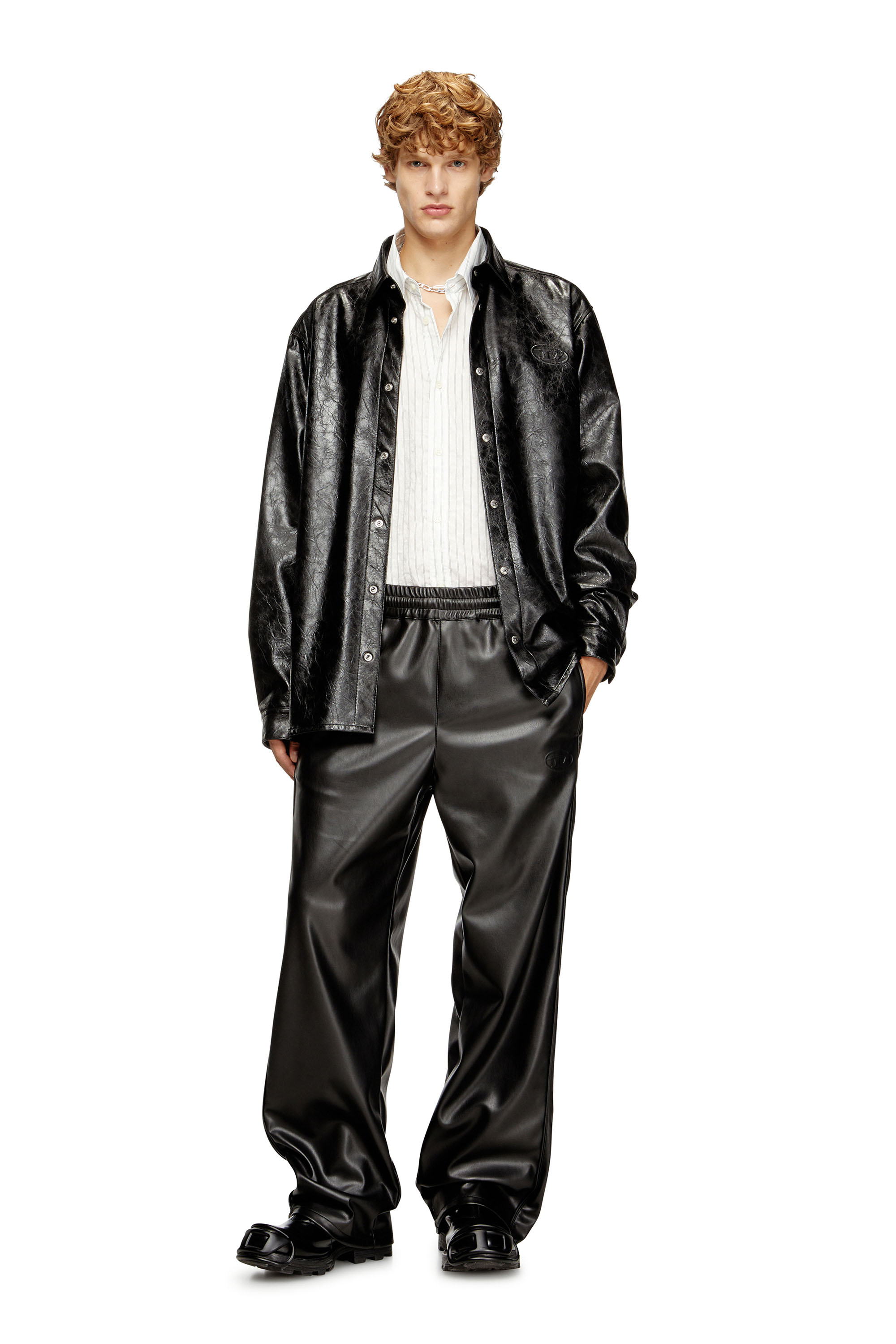 Diesel - S-SIMPLY-QMBU, Textured shirt with branded buttons Hombre in Negro - 2