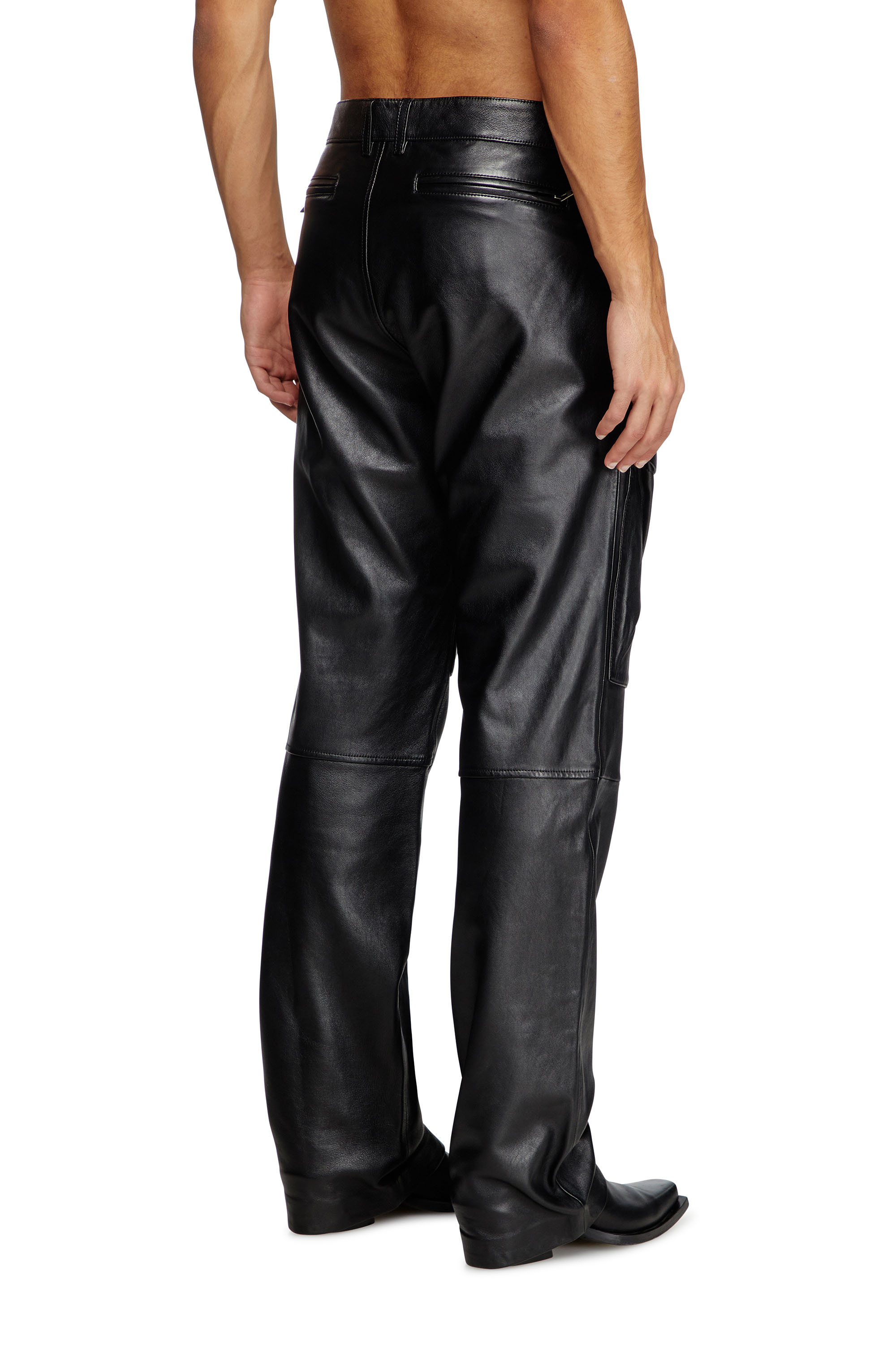 Diesel - P-GAST, Pantalones de cuero con bolsillos utility Hombre in Negro - 4