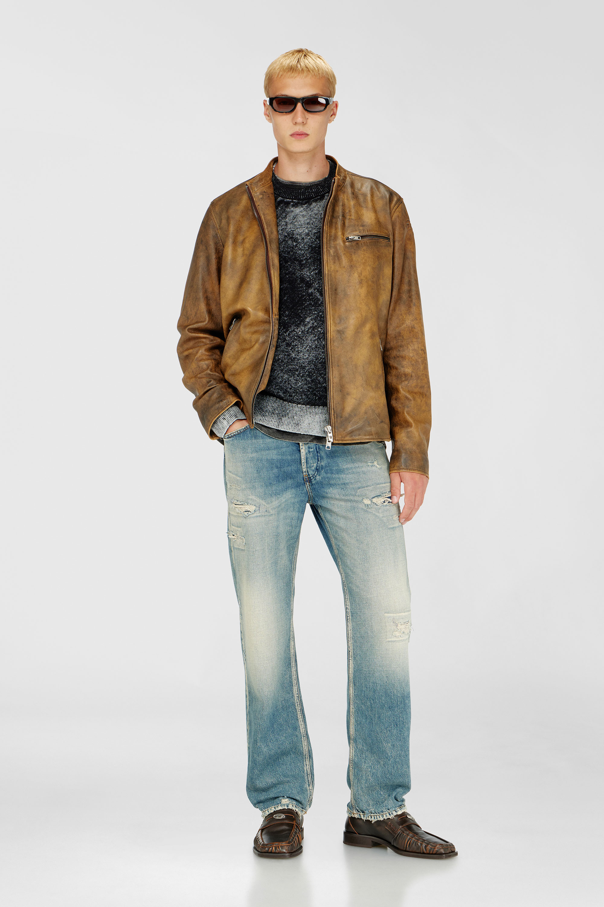 Diesel - K-LAURENT, Jersey con estampado inverso descolorido Hombre in Negro - 1
