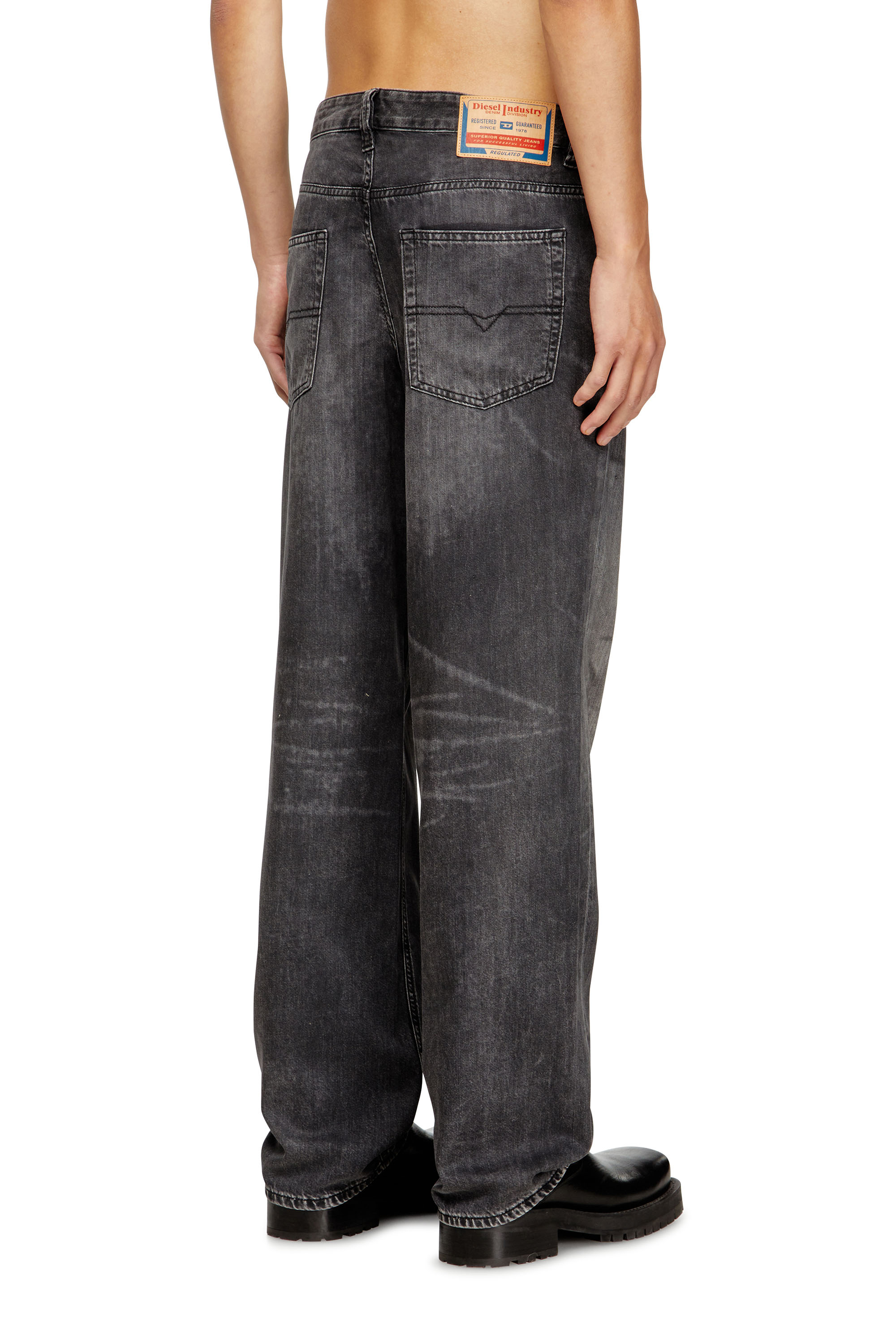 Diesel - Relaxed Jeans 2001 D-Macro 0CEBC Hombre, Negro/Gris oscuro - 4