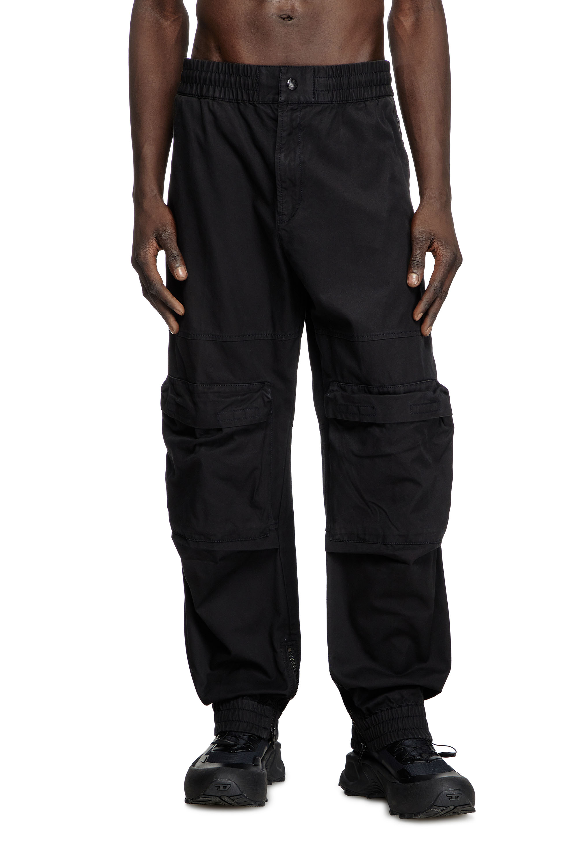 Diesel - P-BEECK, Pantalones cargo de sarga de algod&oacute;n Hombre in Negro - 1