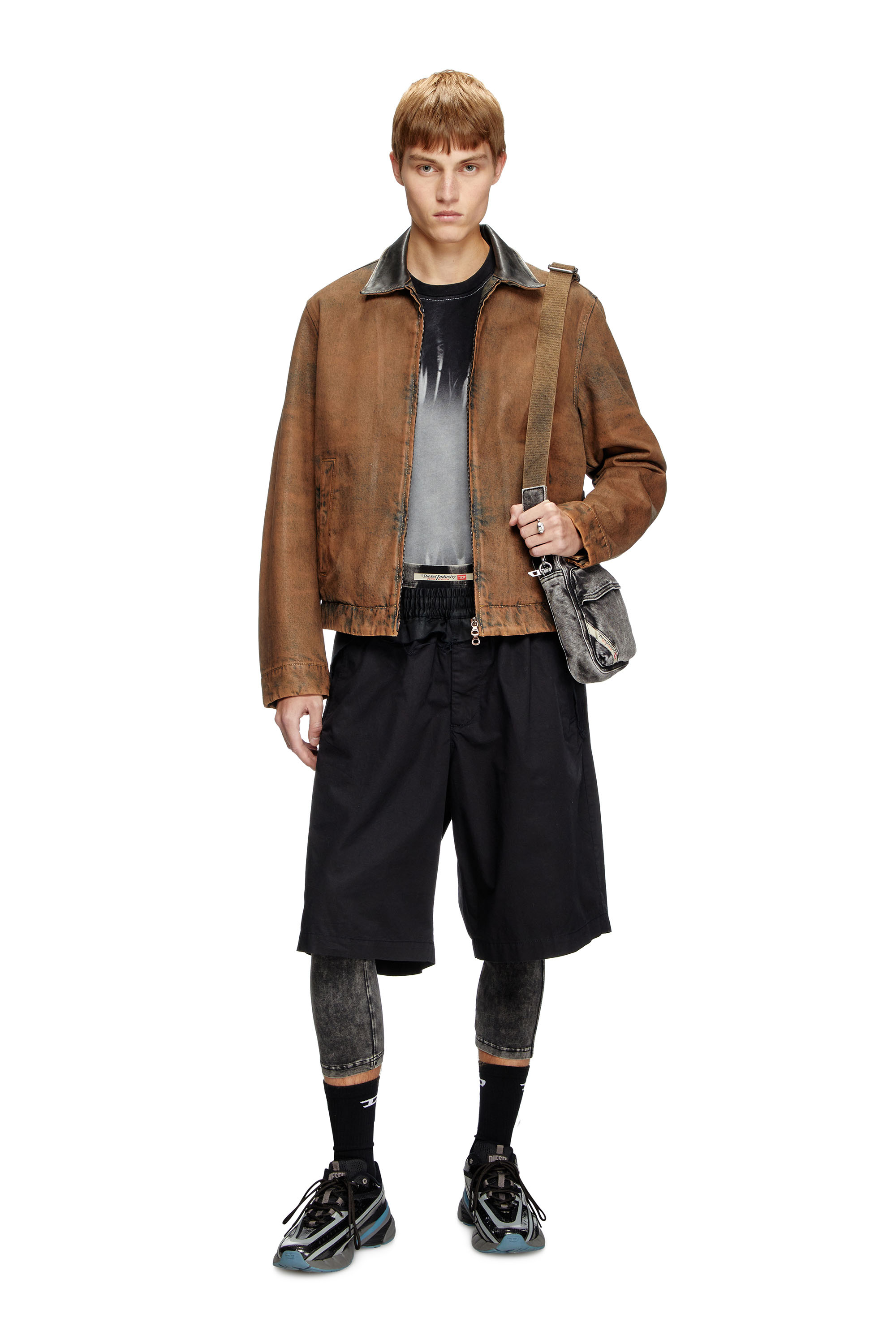 P-GUSTAF-SHORT