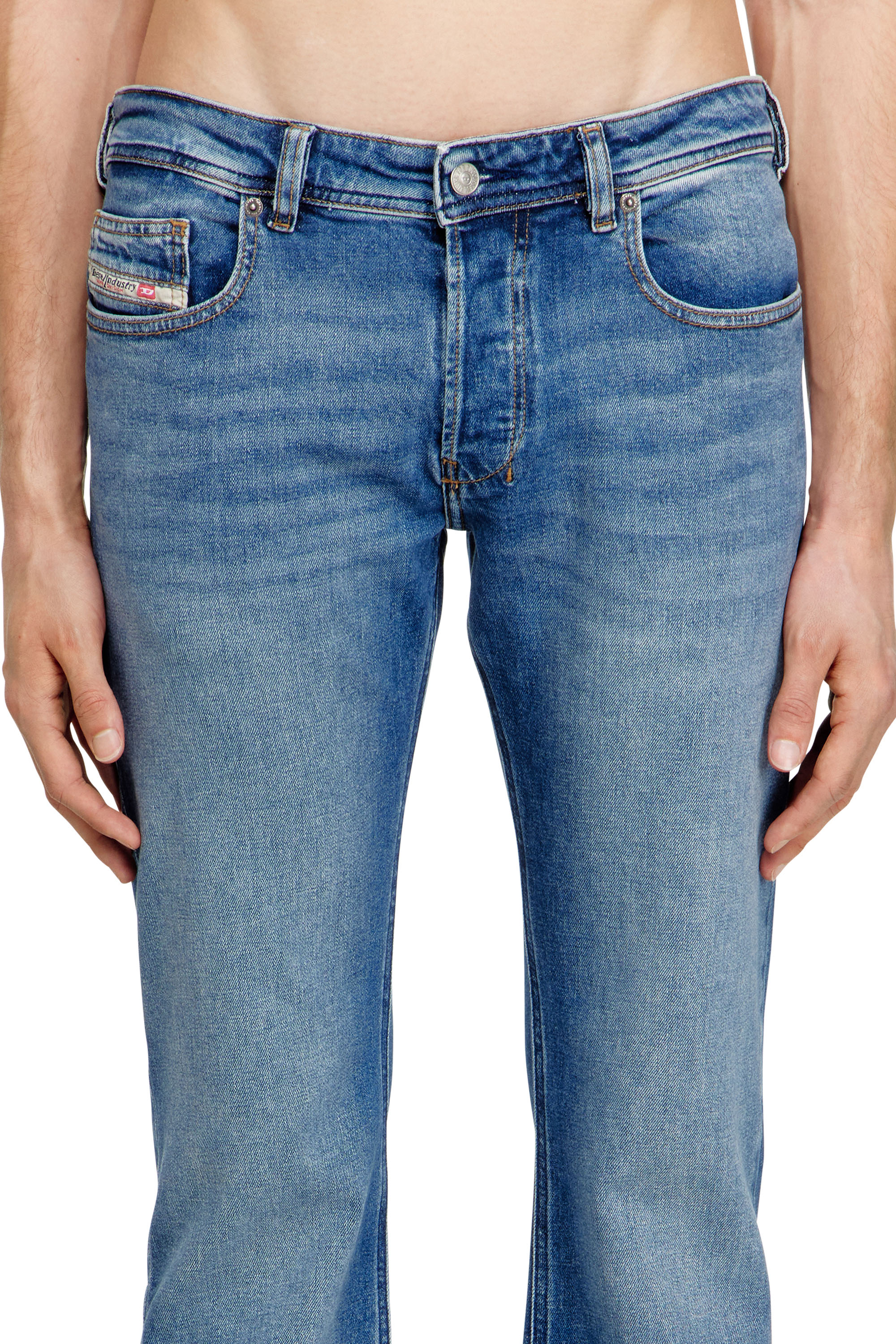 Diesel - Bootcut Jeans 2007 Zatiny 0ADBI Hombre, Azul Claro - 4