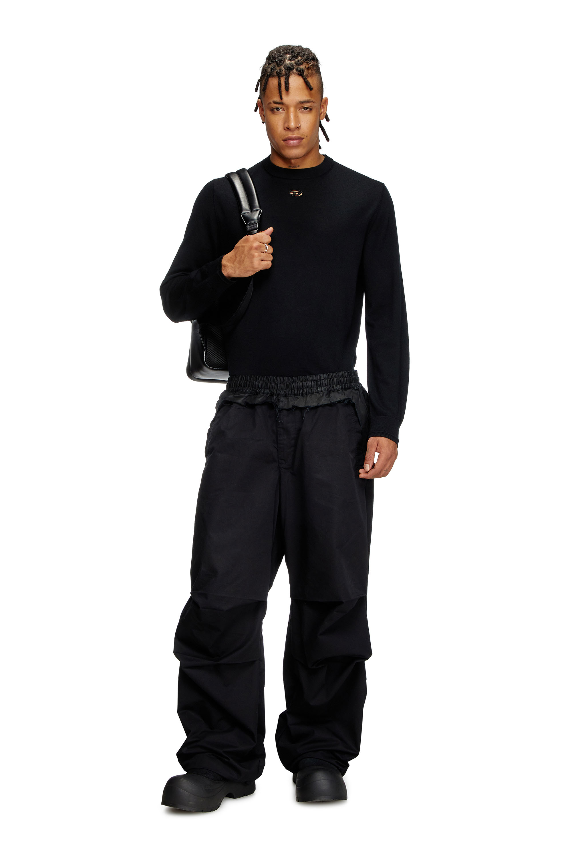 Diesel - K-VALIAM, Jersey de lana con logotipo recortado Hombre in Negro - 2