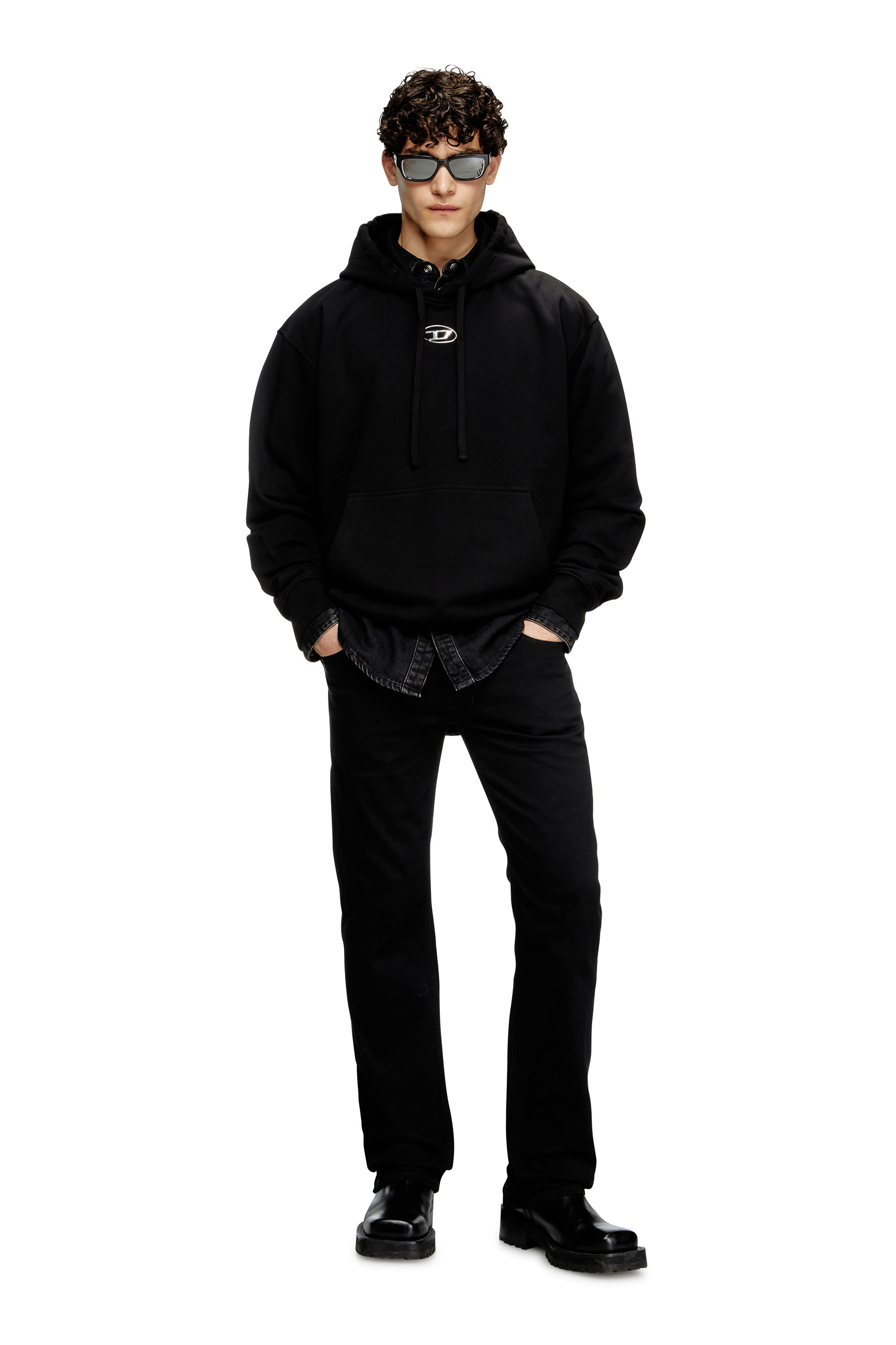Diesel - S-MACS-HOOD-OD, Sudadera con capucha extragrande con logotipo metálico Hombre in Negro - 1