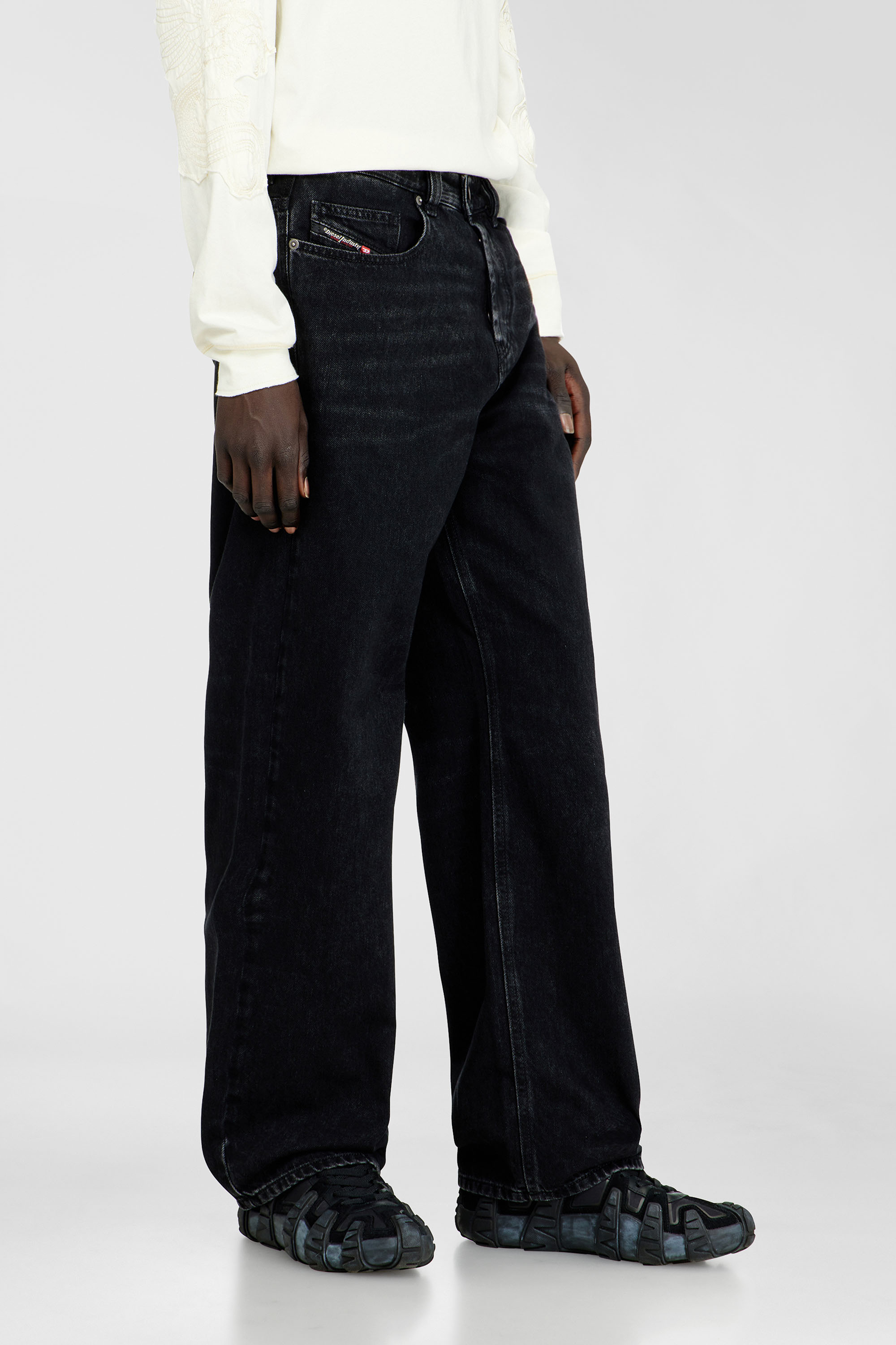 Diesel - Man's Relaxed Jeans 2001 D-Macro 09P09, Black/Dark grey - 7