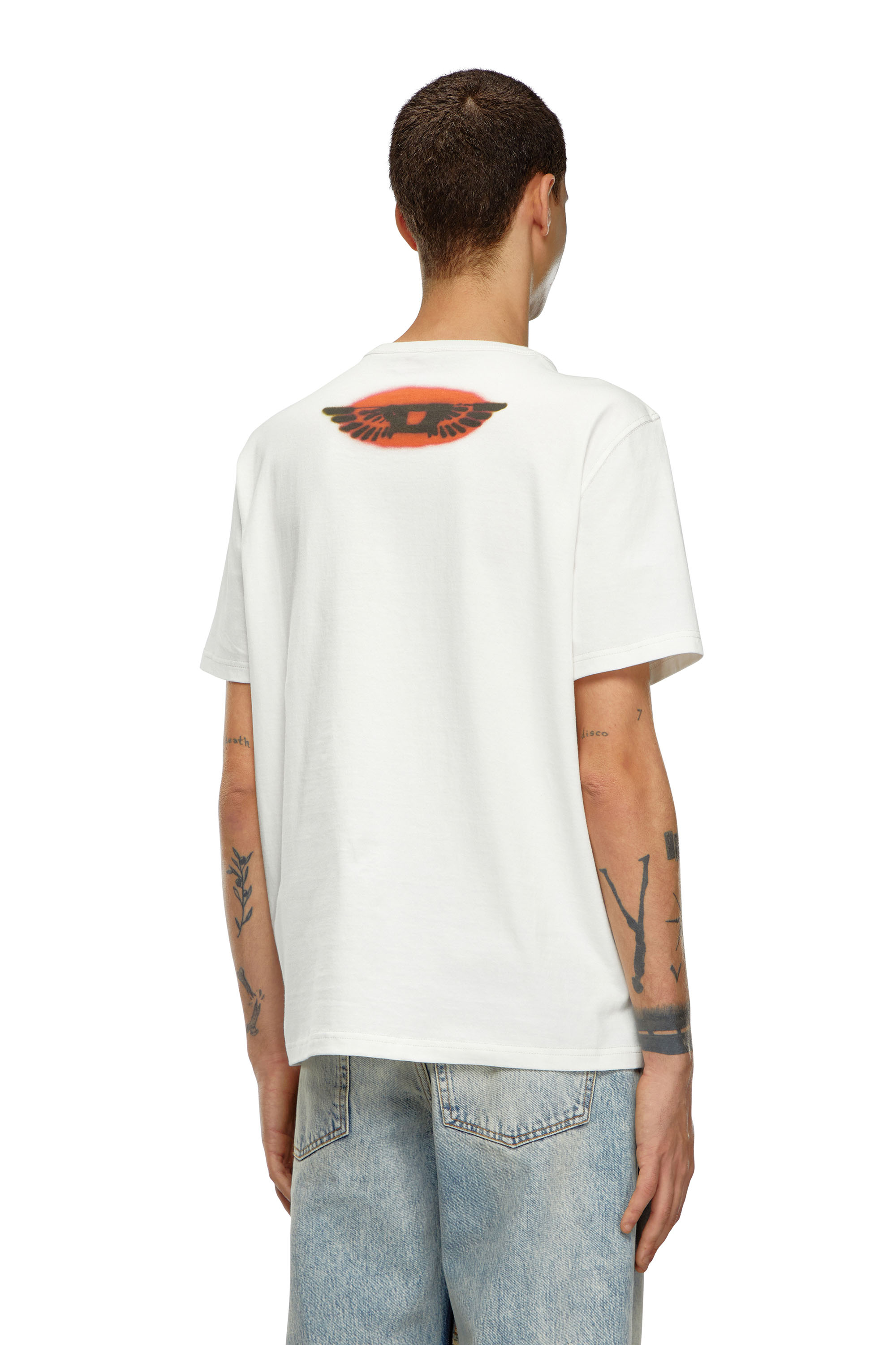 Diesel - T-ADJUST-Q3, Camiseta con estampados inspirados en los tatuajes Hombre in Blanco - 4