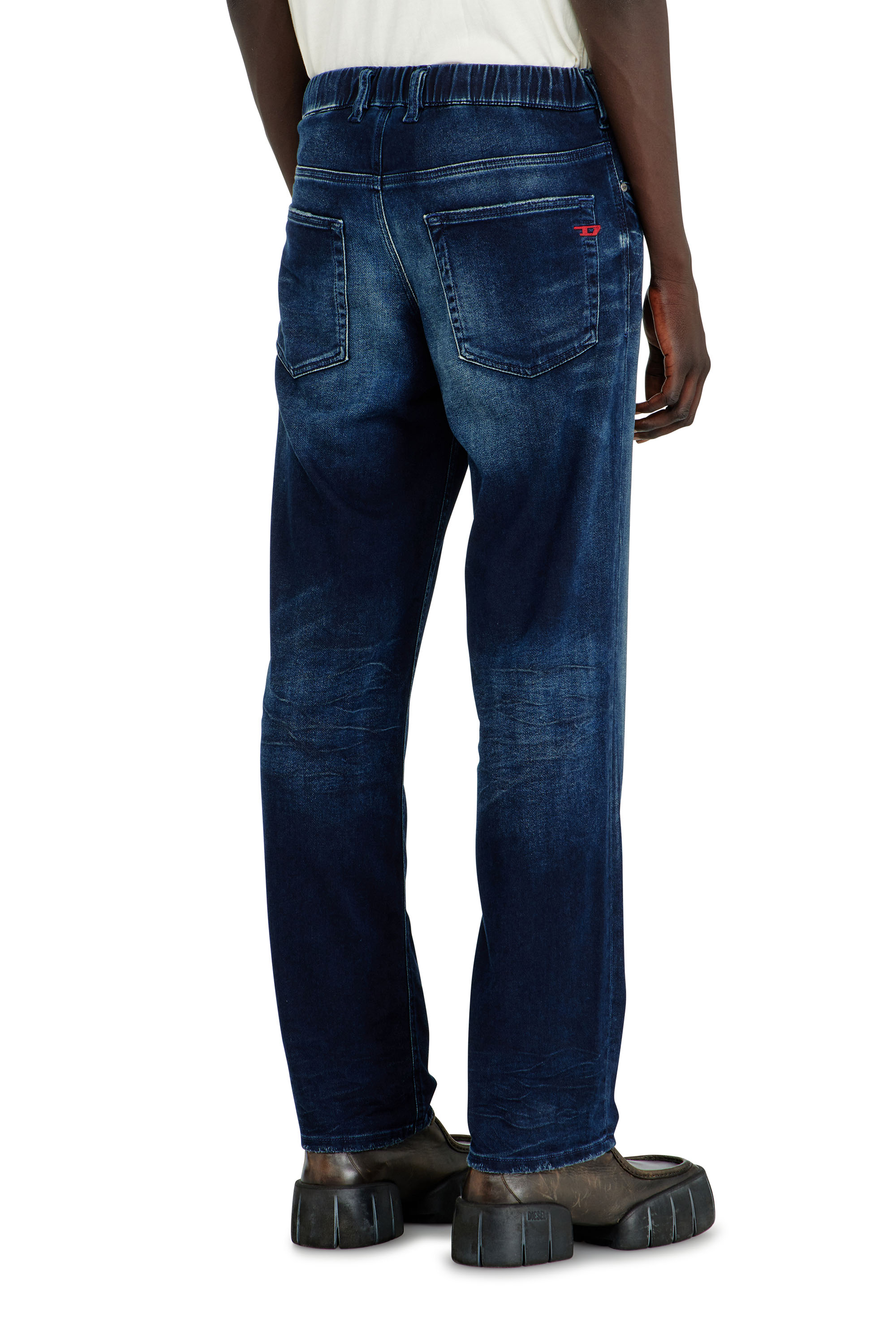 Diesel - Regular 2090 D-Veekley Joggjeans&reg; 09P93 Hombre, Azul Oscuro - 4