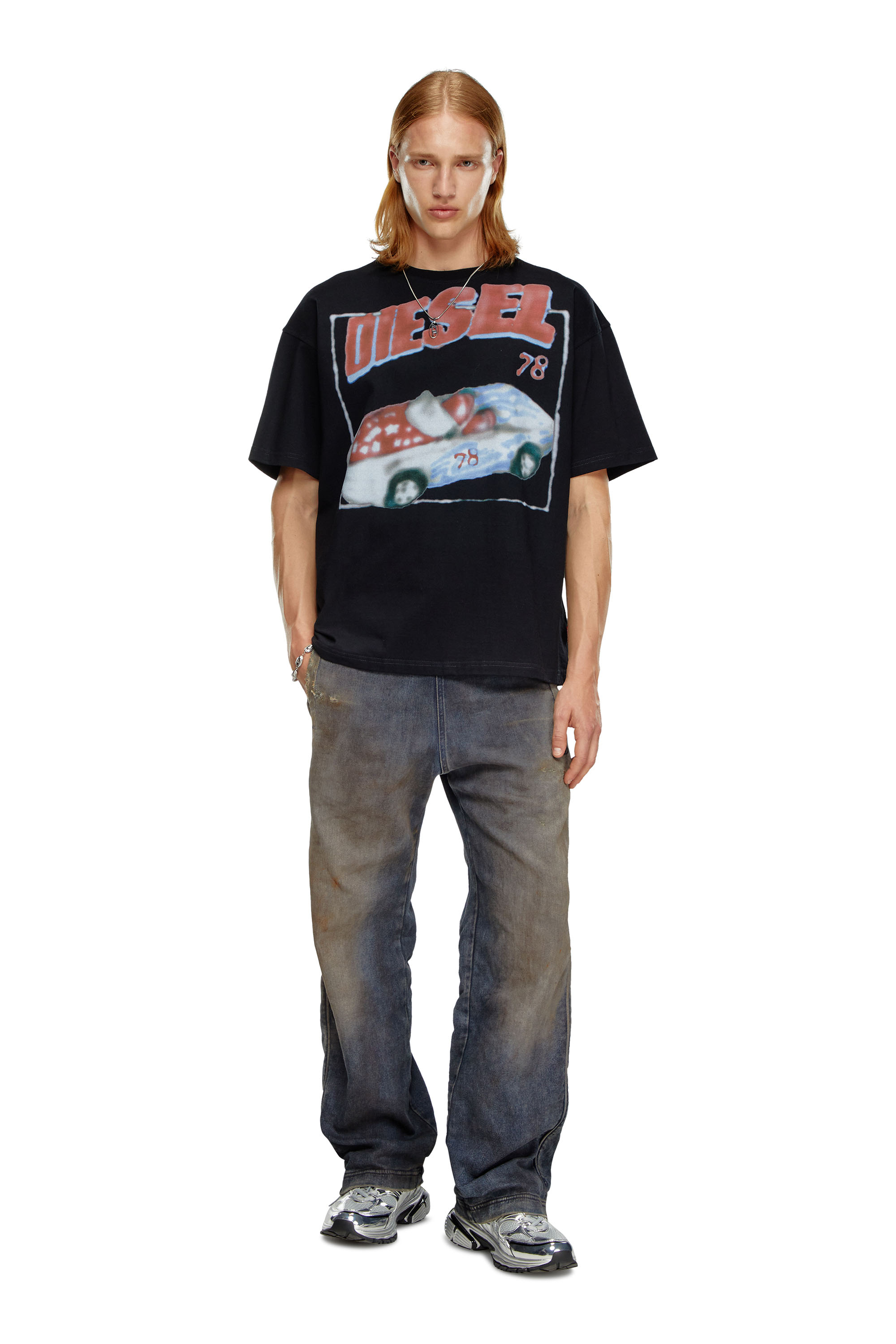 Diesel - T-BOXT-Q17, Hombre Camiseta con estampado de auto in Negro - Image 2