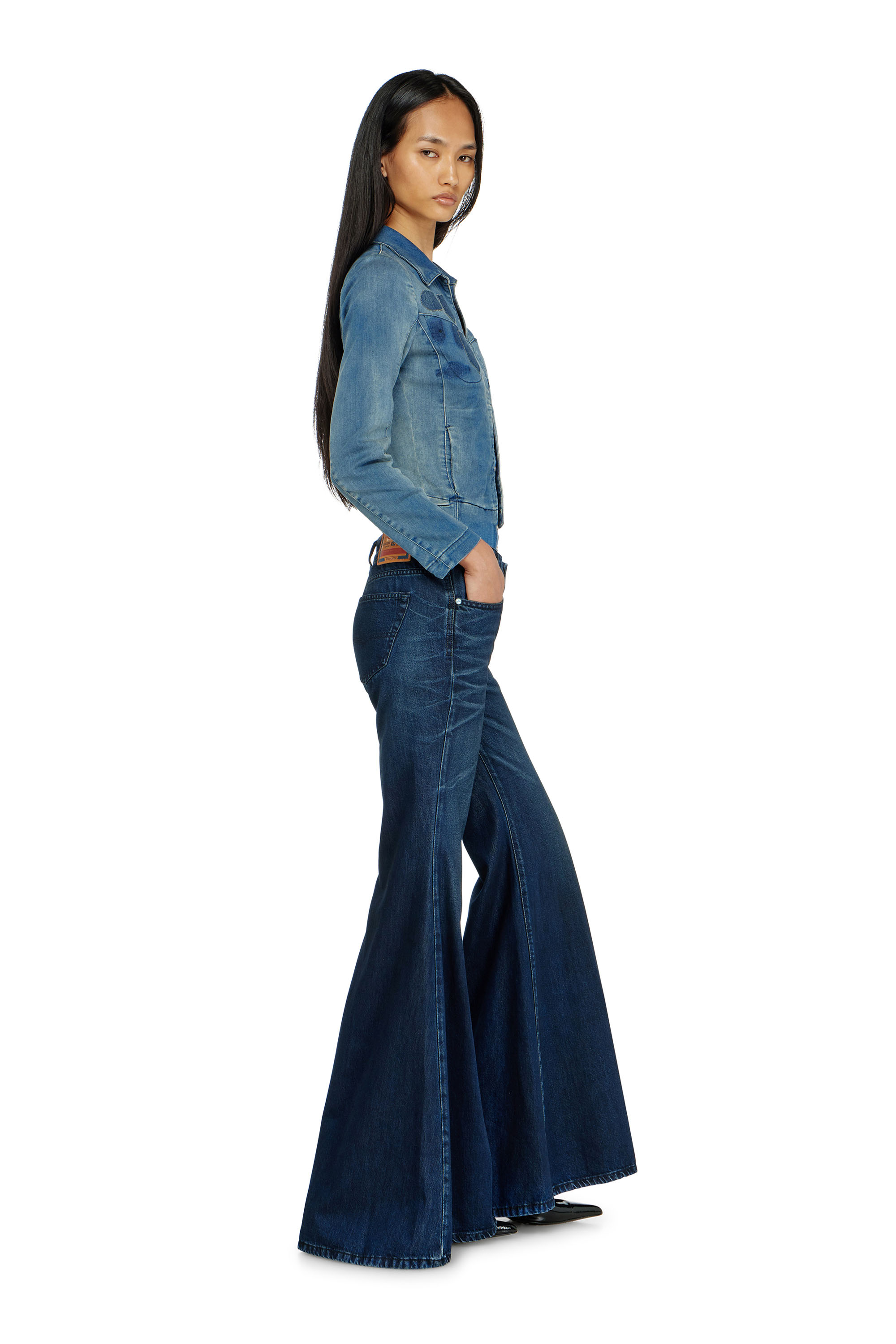 Diesel - Flare Jeans 1970 D-Bleess 09N21 Mujer, Azul Oscuro - 2