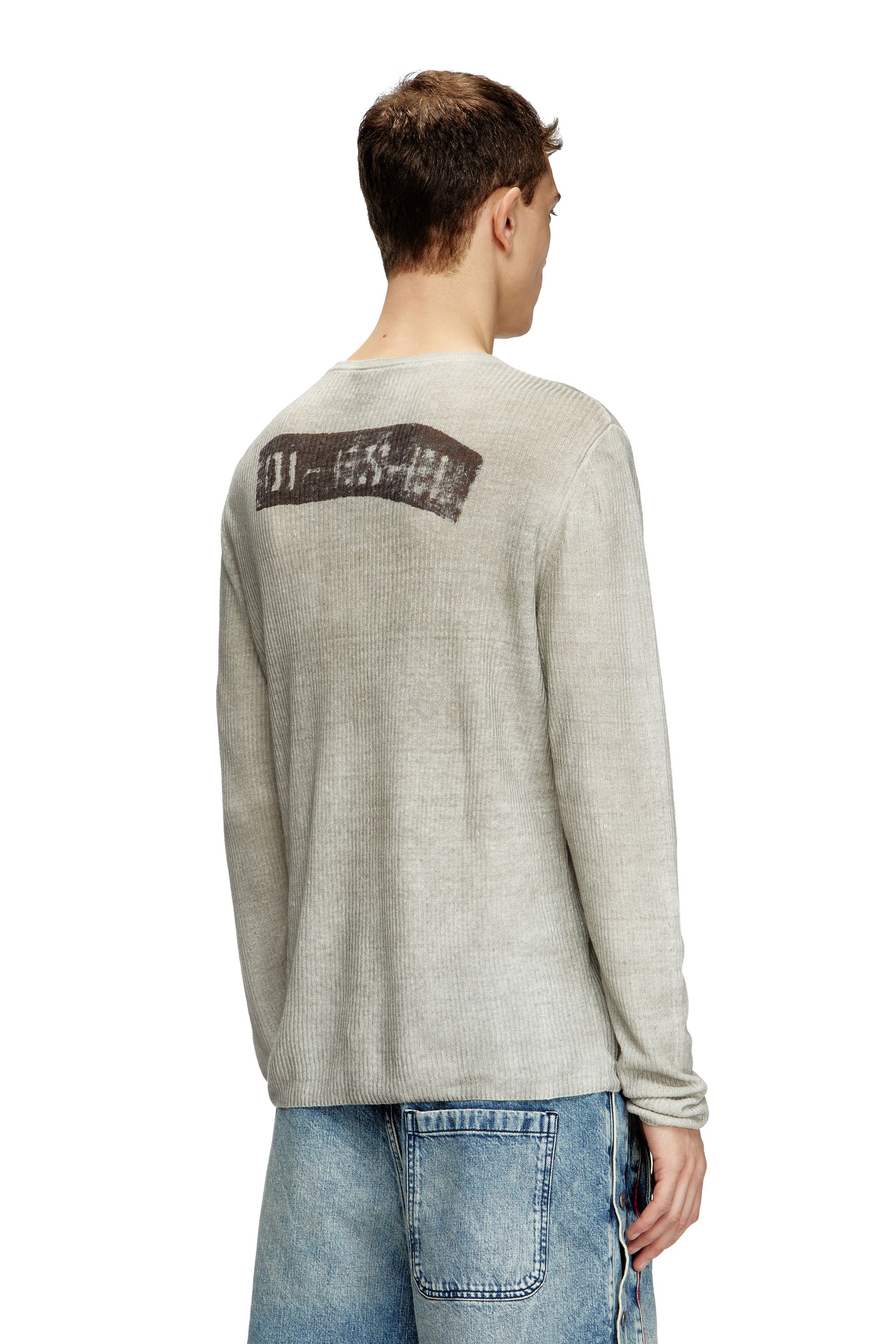 Diesel - K-ROBBY, Suéter Henley con efecto desgastado en lino Unisex in Beige - 4