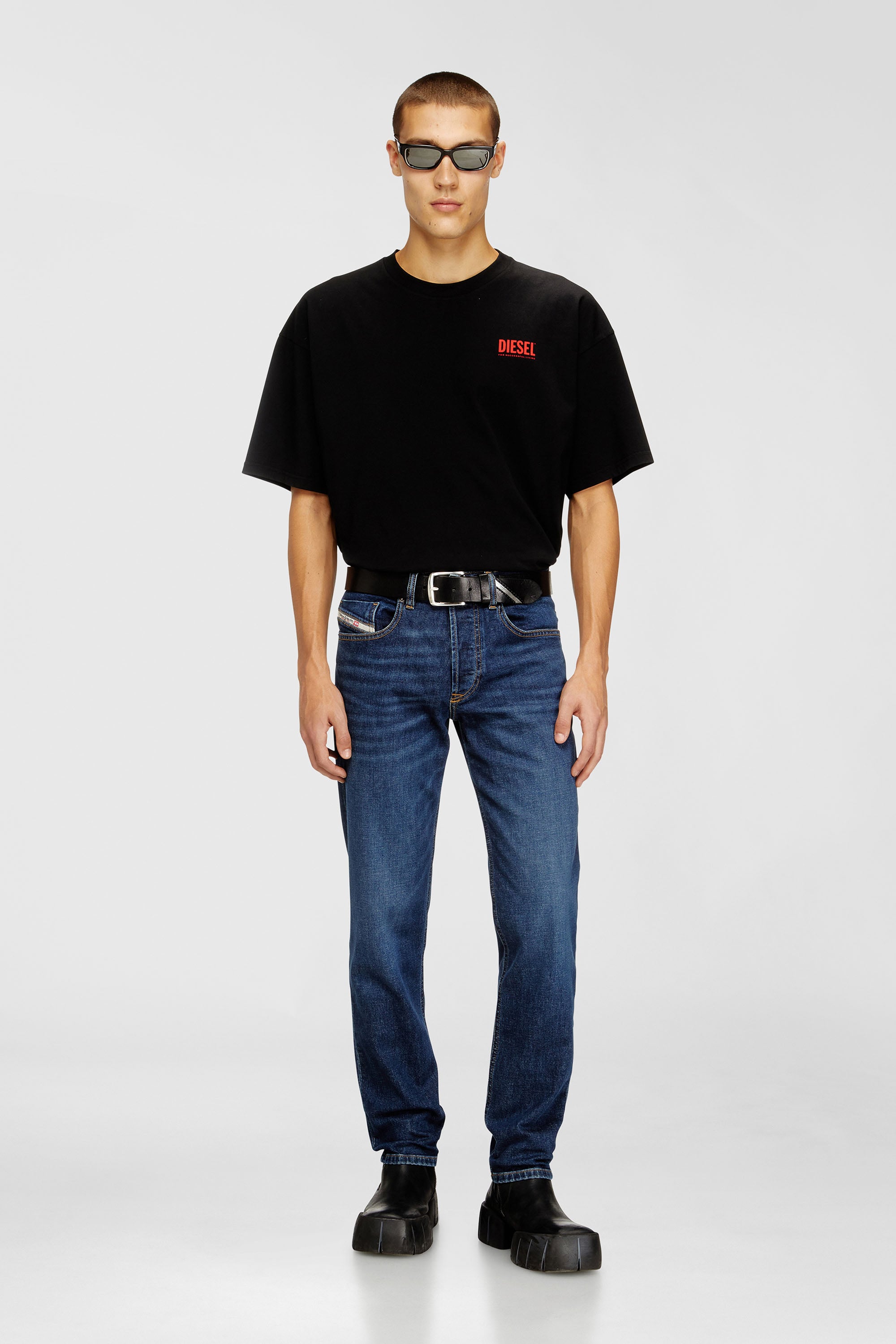 Diesel - Regular Jeans 2023 D-Finitive 0ADBG Hombre, Azul medio - 2