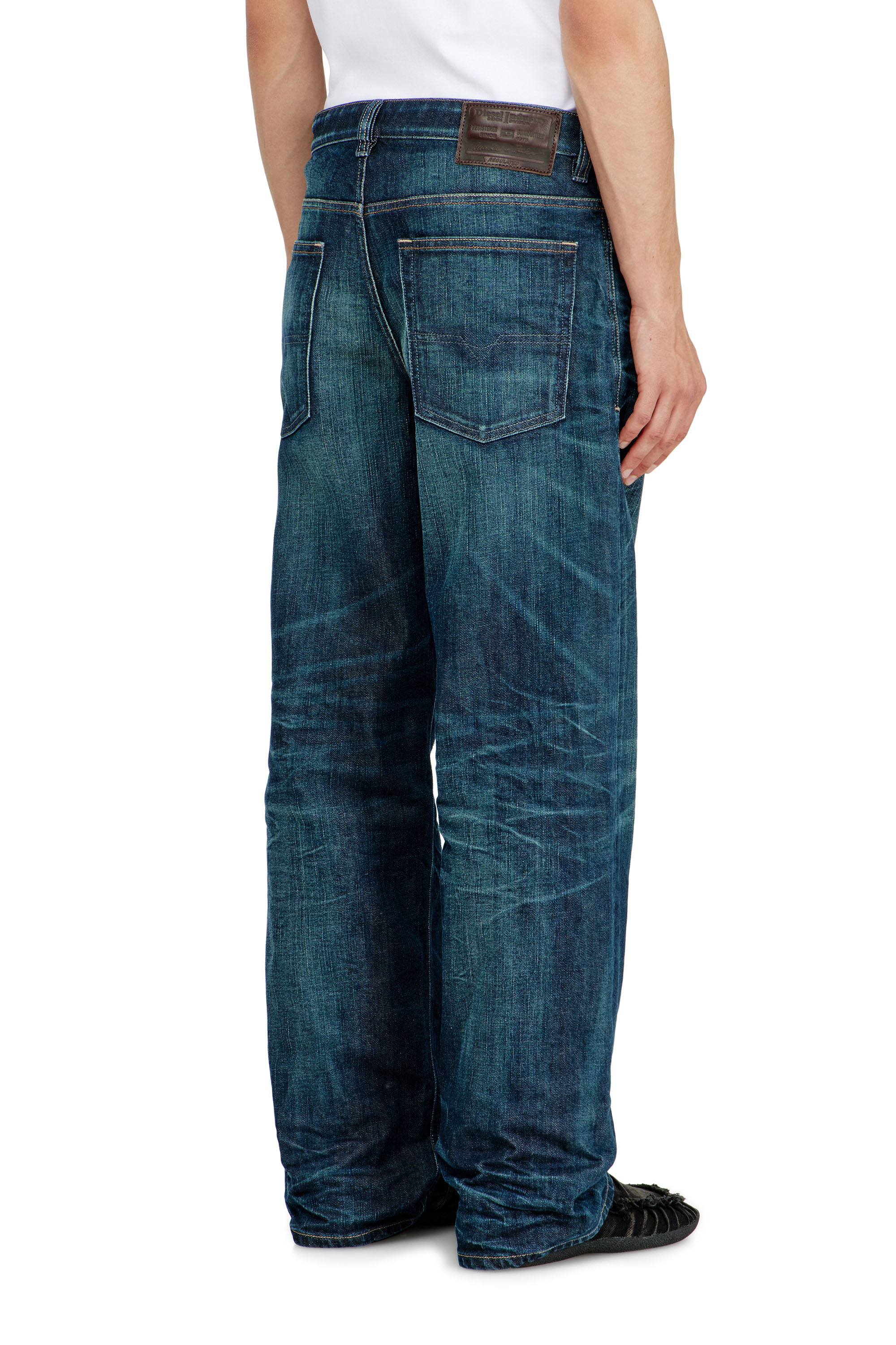 Diesel - Relaxed Jeans 2001 D-Macro 09Q04 Hombre, Azul Oscuro - 5