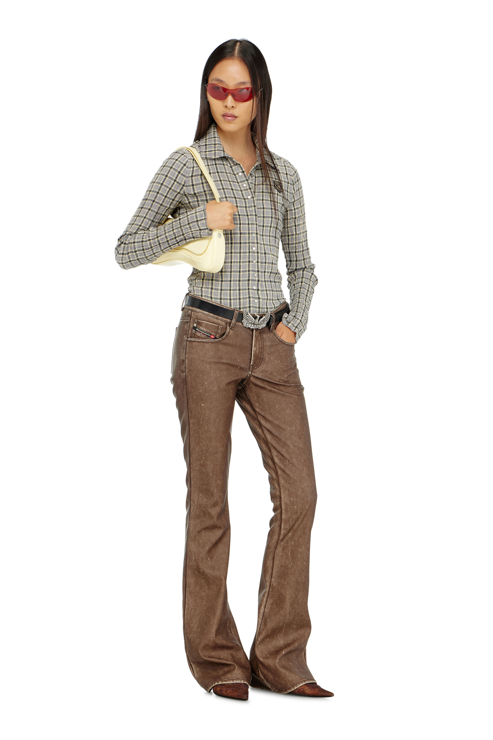 Diesel - P-STELLAR-S1, Pantal&oacute;n bootcut en tejido revestido tratado Mujer in Marr&oacute;n - 1