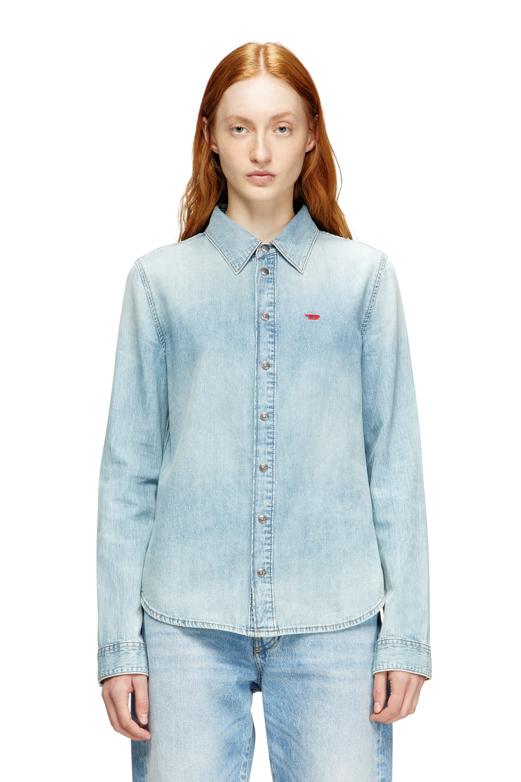 Diesel - DE-EAZY, Camisa vaquera con logo bordado Mujer in Azul marino - 3