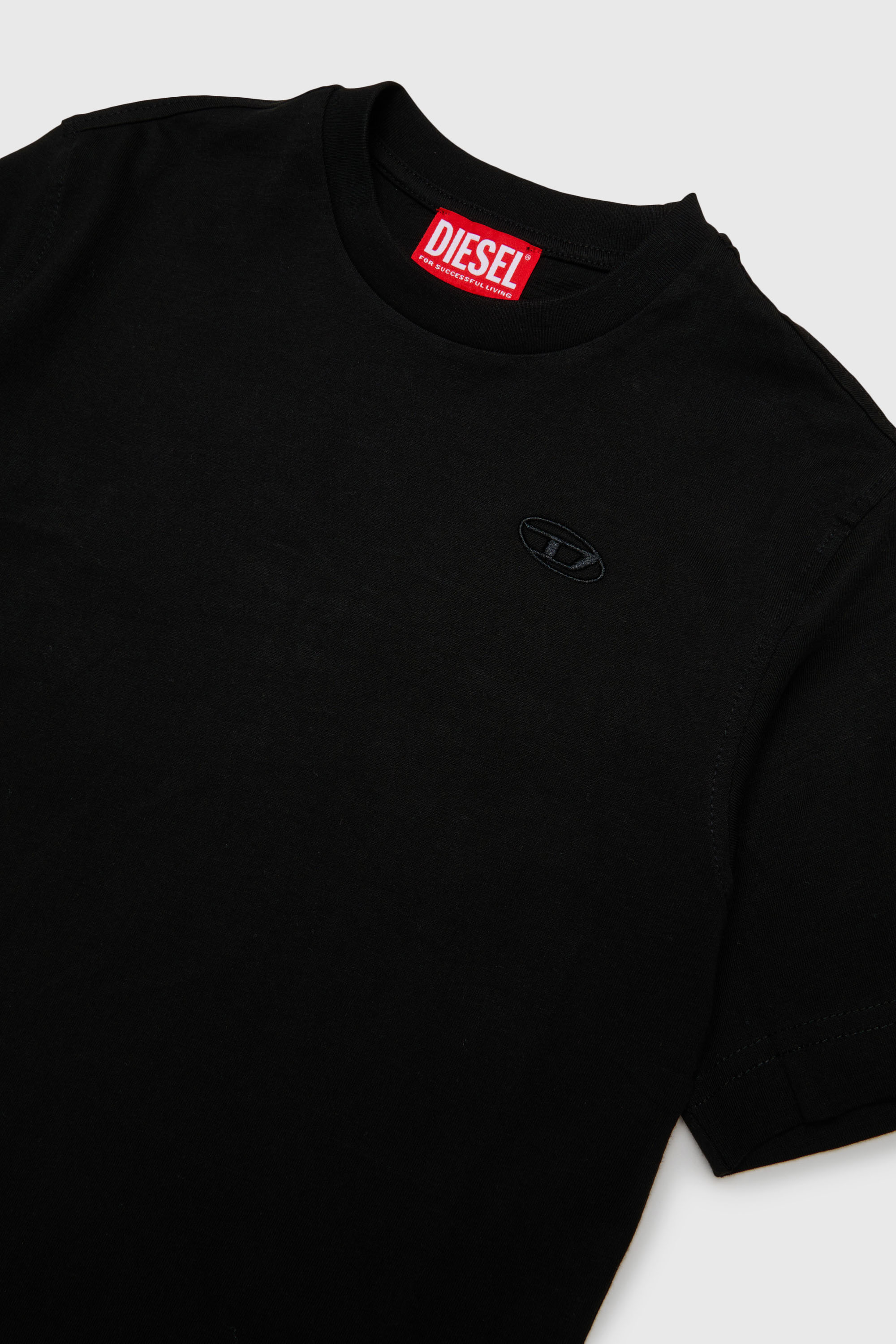 Diesel - TSCRAP OVER, Camiseta con bordado Oval D y estampado flocado Hombre in Negro - 3