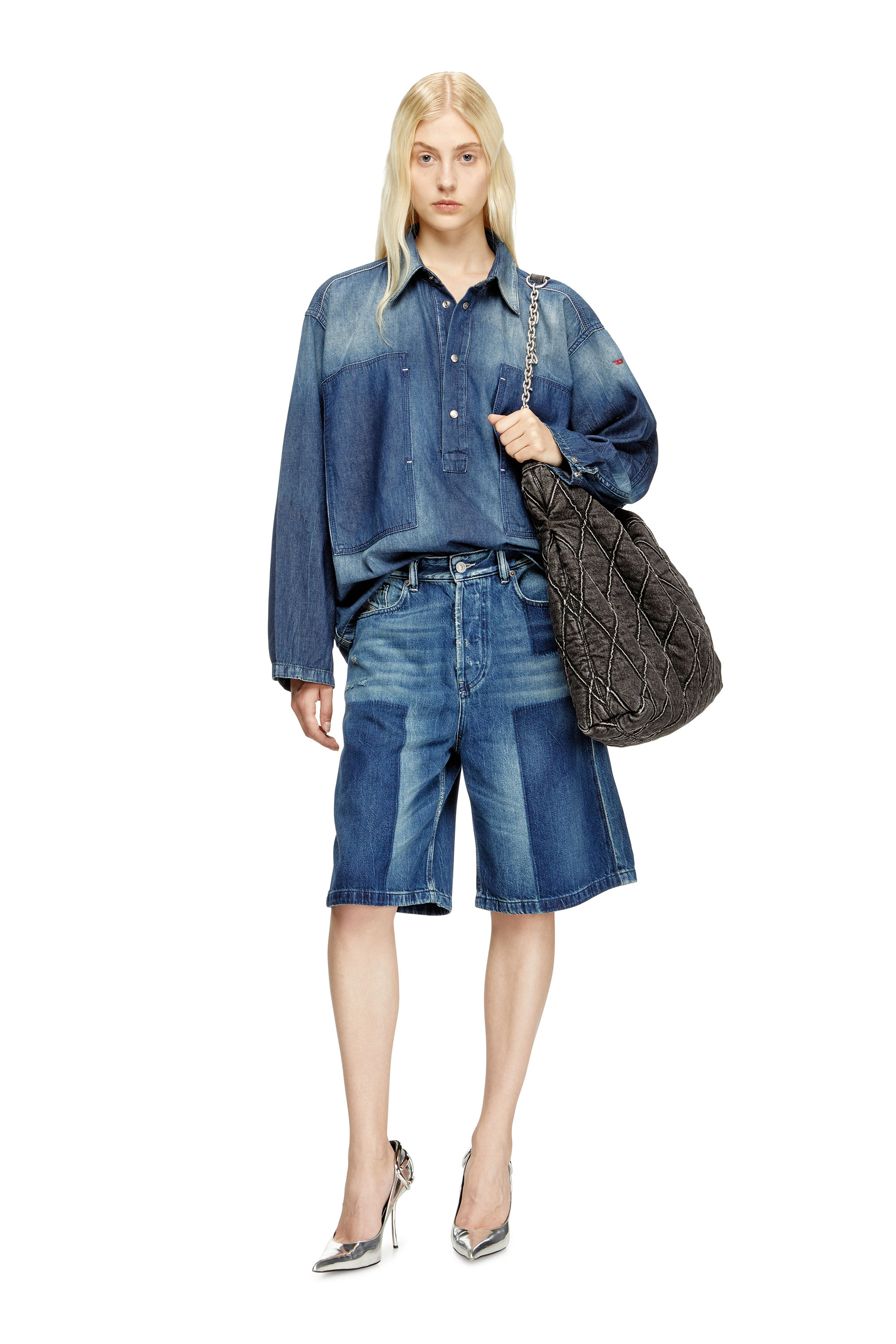Diesel - DE-SIRE-SHORT, Pantalones cortos en denim con efecto de contraste Mujer in Azul marino - 2