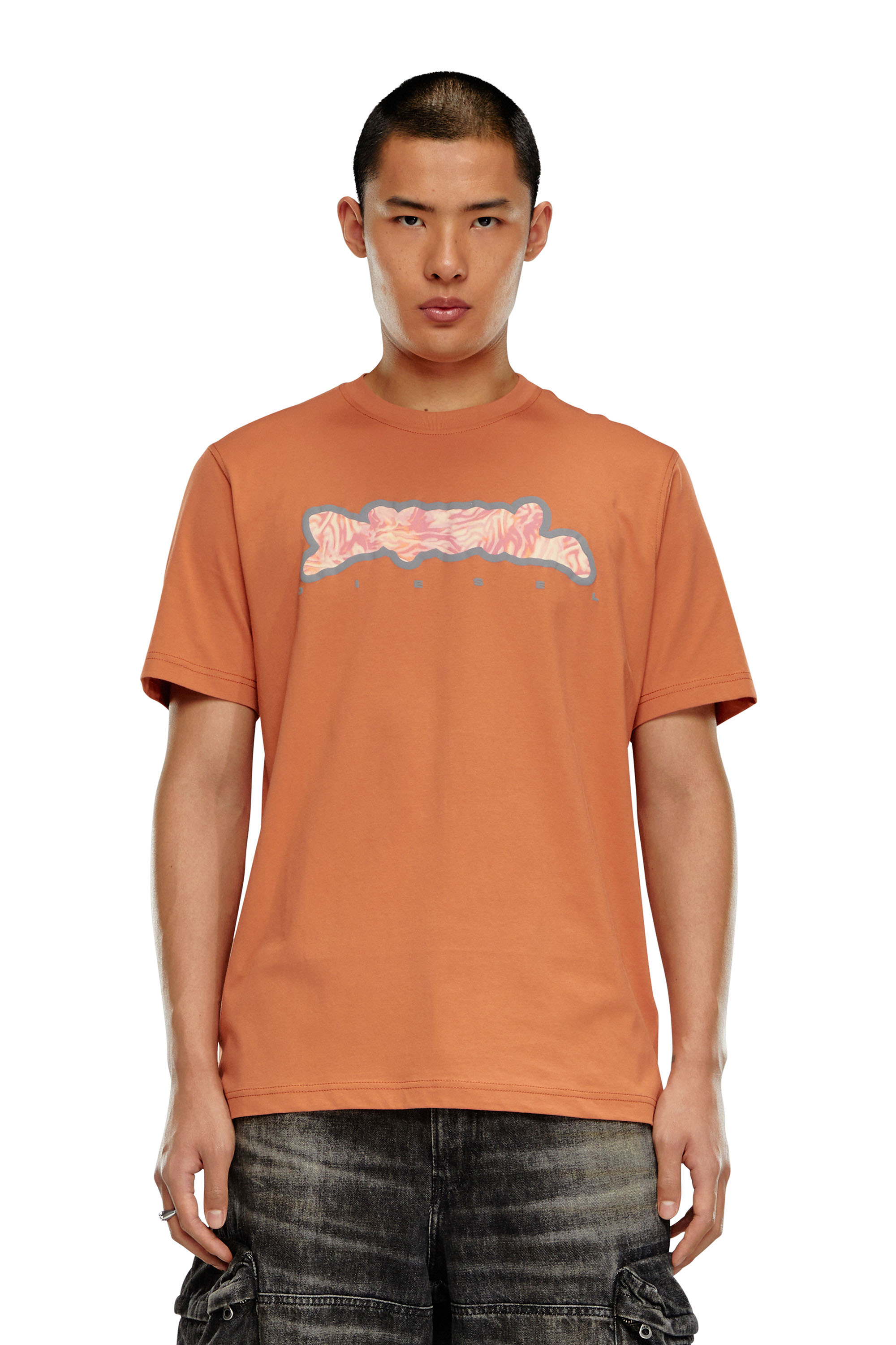 Diesel - T-JUST-N16, Hombre Camiseta con motivo de camuflaje de cebra in Naranja - Image 1