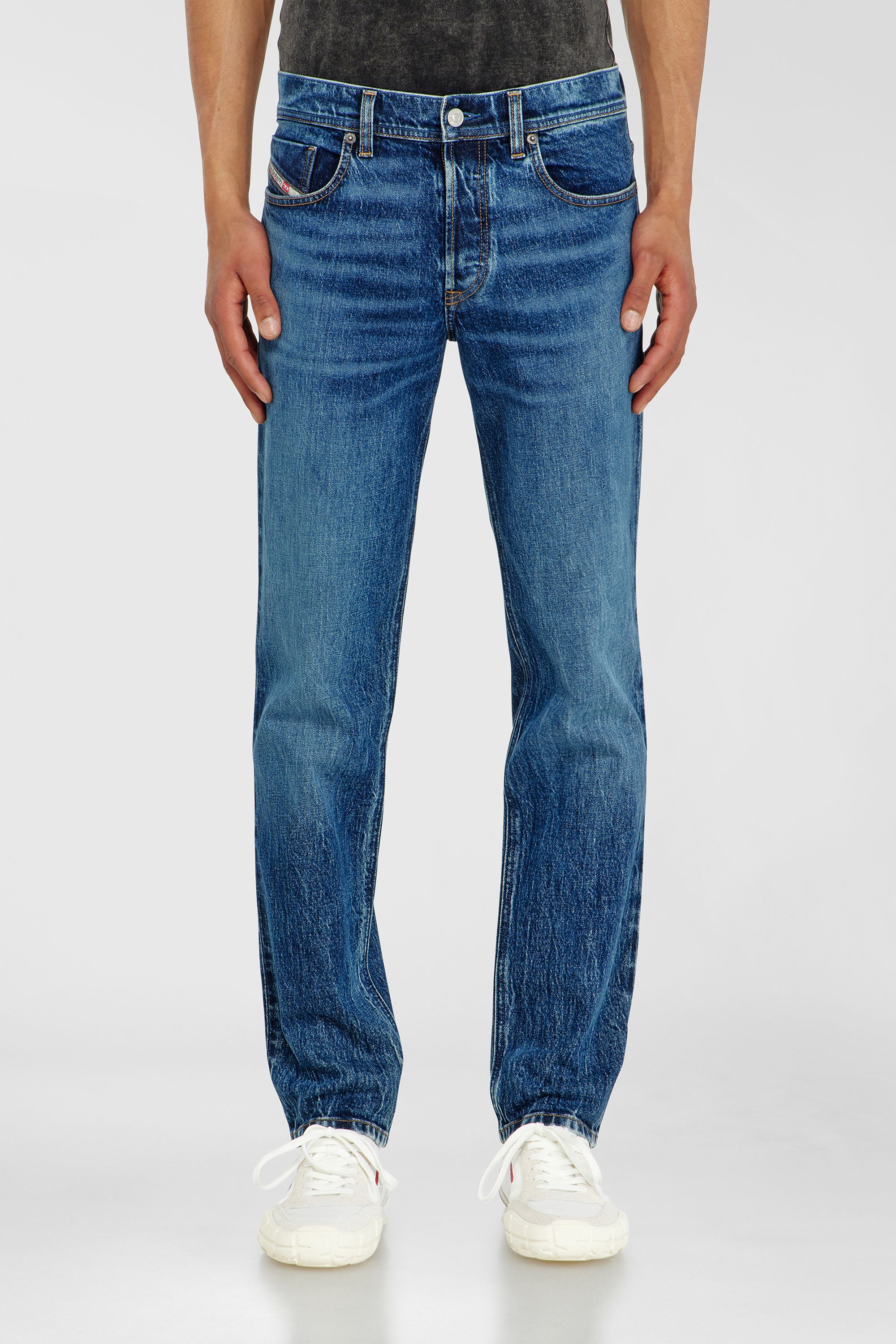 Diesel - Regular Jeans 2023 D-Finitive 0KBBQ Hombre, Azul Oscuro - 1