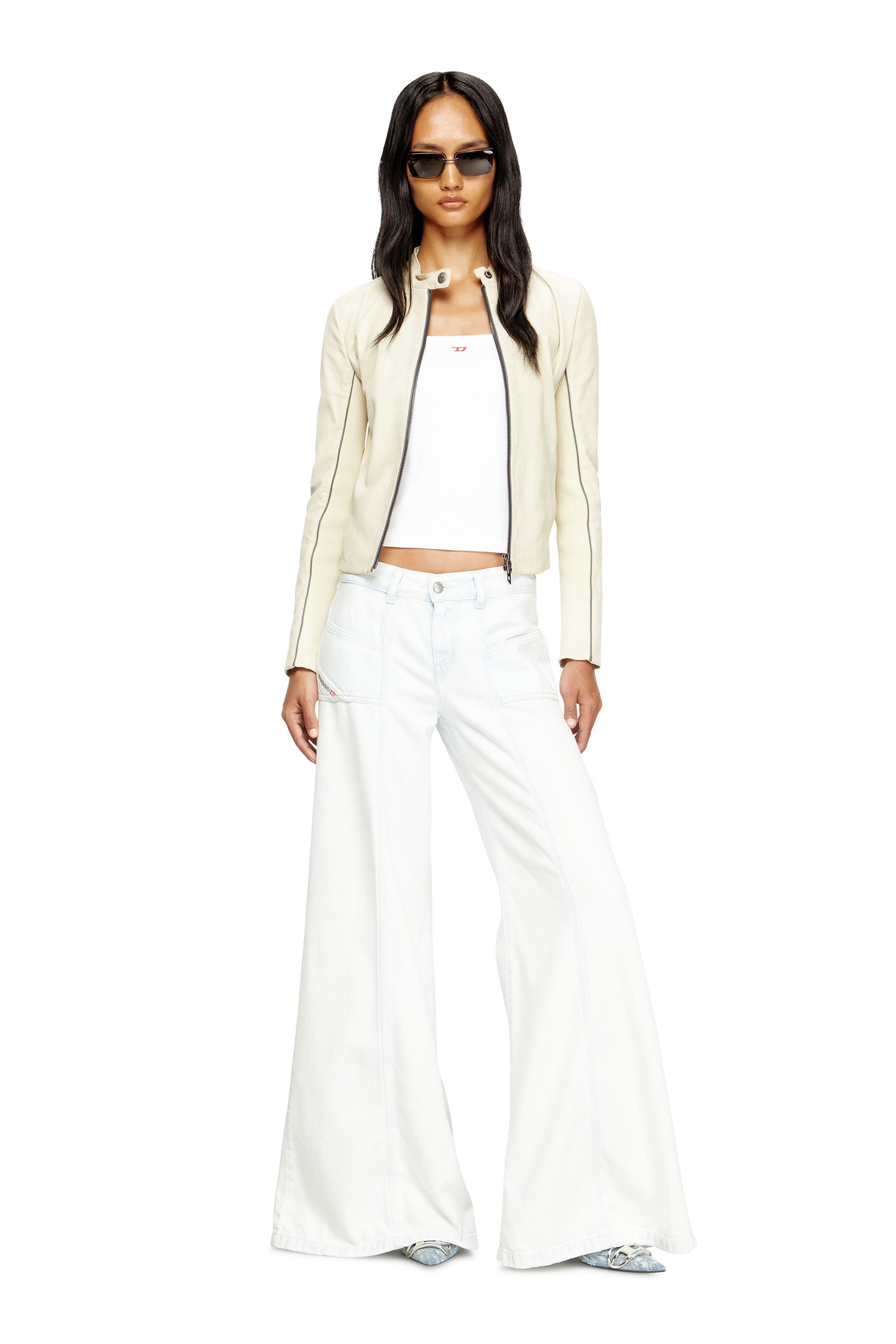 Diesel - Flare Jeans D-Akii 09M08 Mujer, Blanco - 2