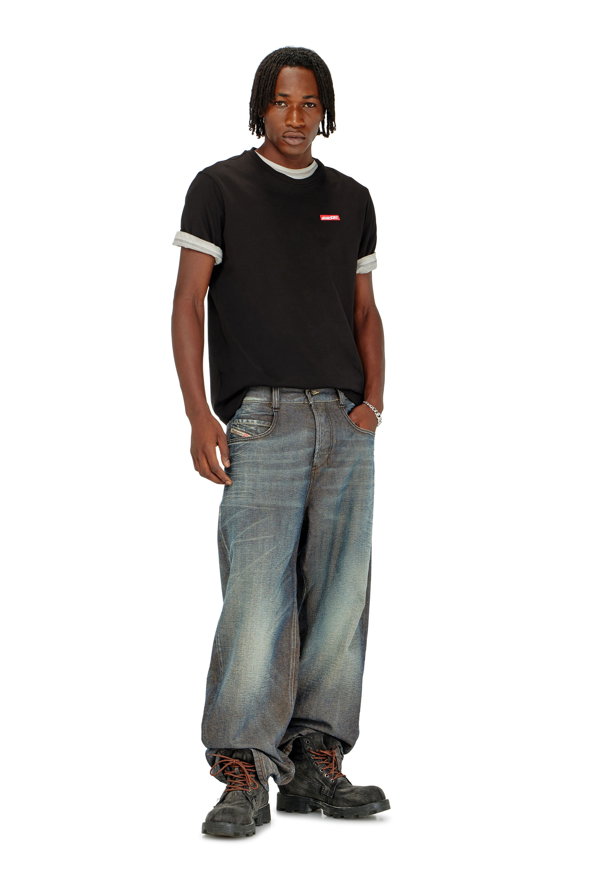 Diesel - T-ADJUST-AA12, Camiseta de algod&oacute;n con parche de logo Hombre in Negro - 1