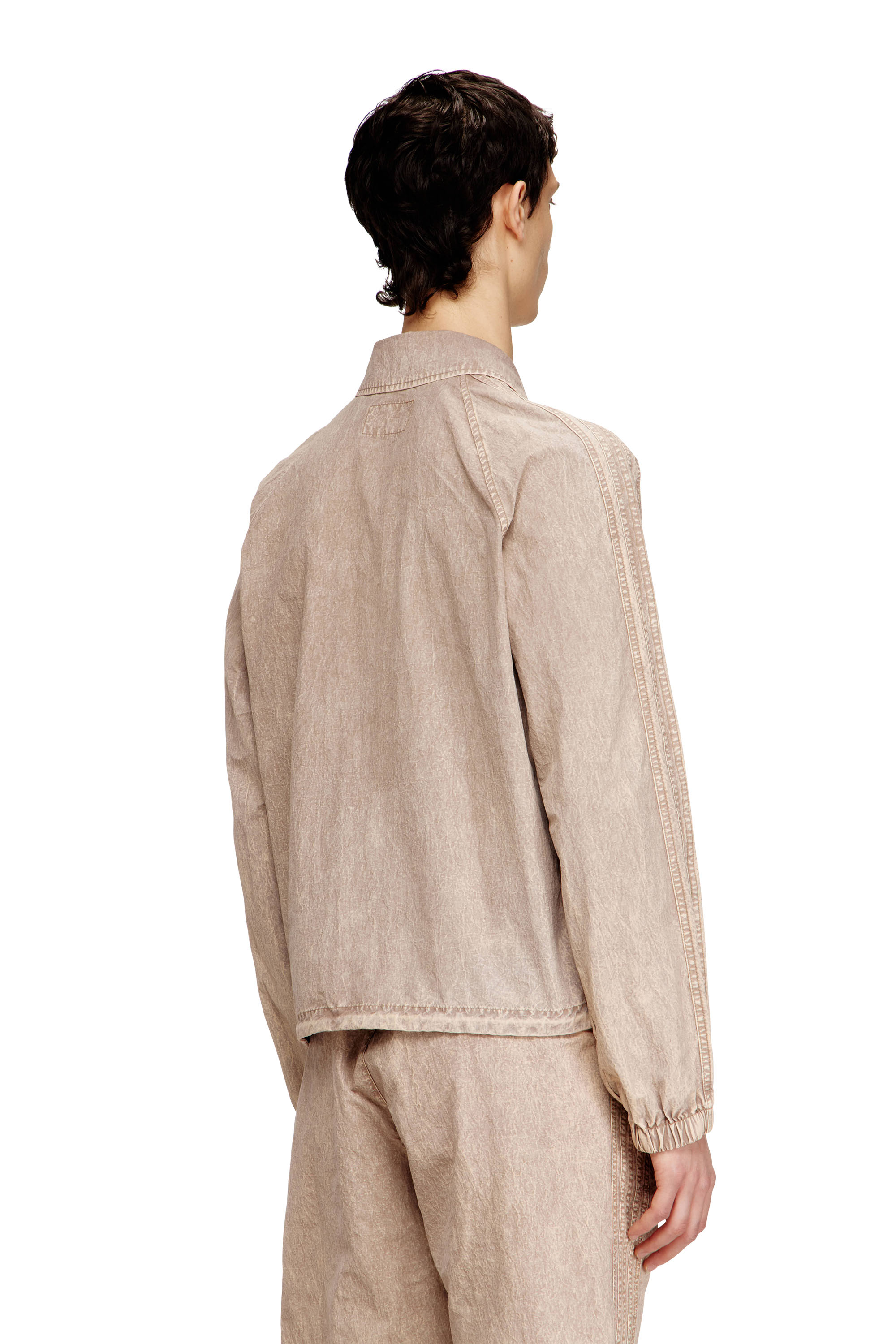 Diesel - J-FENIC-AG, Chaqueta de taslan con mangas a rayas Unisex in Marr&oacute;n - 4