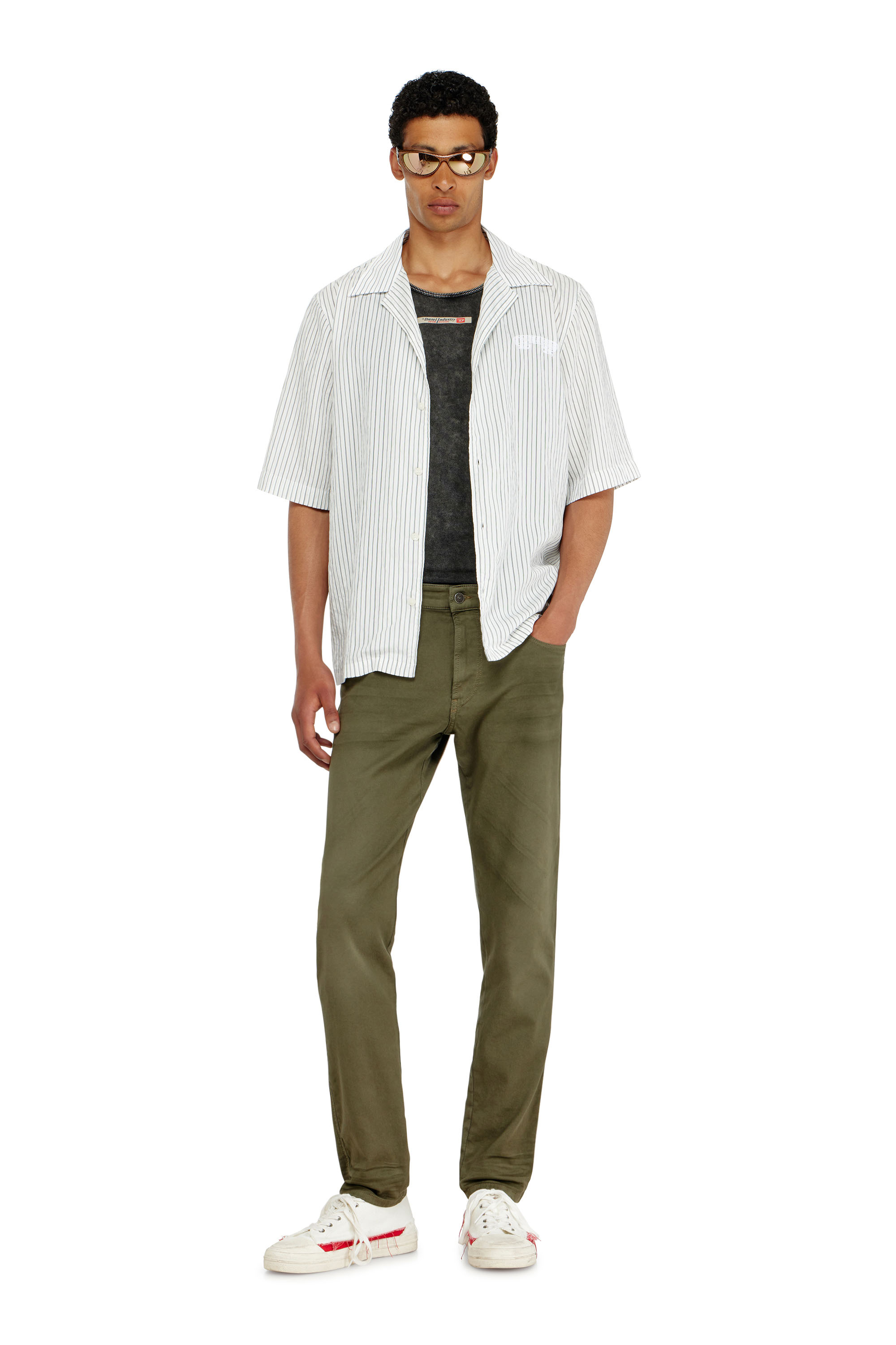 Diesel - Man's Slim 2062 D-Strukt Joggjeans&reg; 0670M, Military Green - 1
