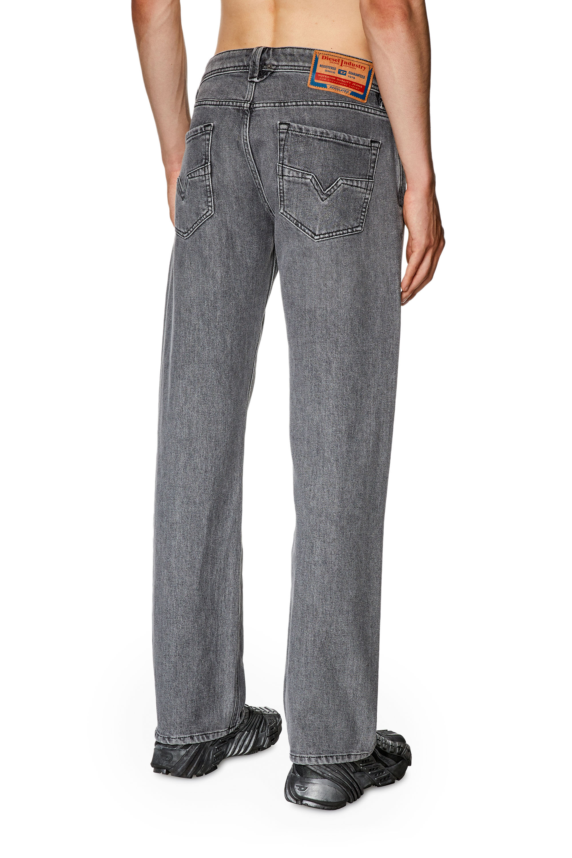 Diesel - Straight Jeans 1985 Larkee 09F83, Negro/Gris oscuro - Image 2