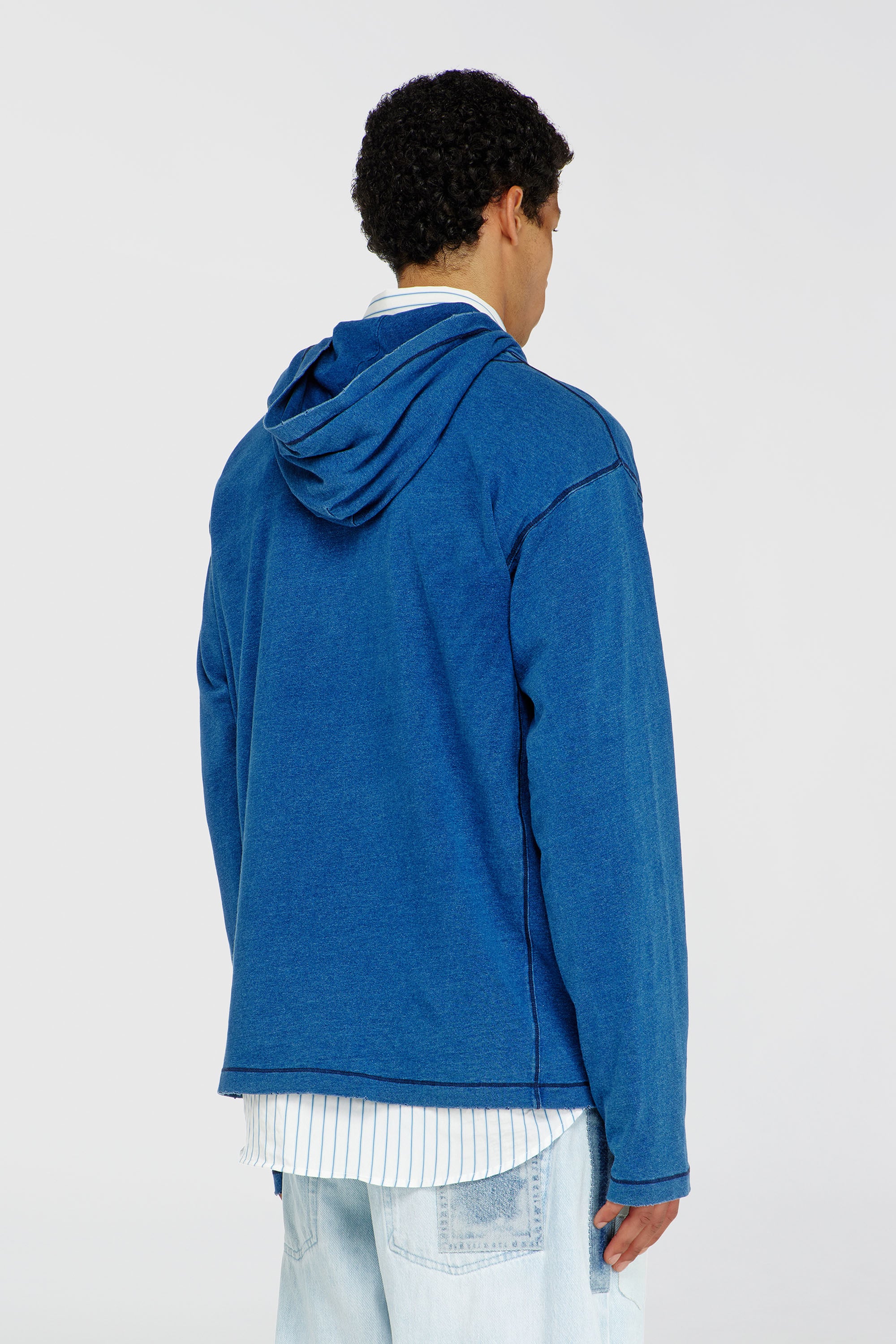 Diesel - T-NOX-LS-HOOD, Camiseta con capucha y manga larga con parches efecto sombra Hombre in Azul marino - 4