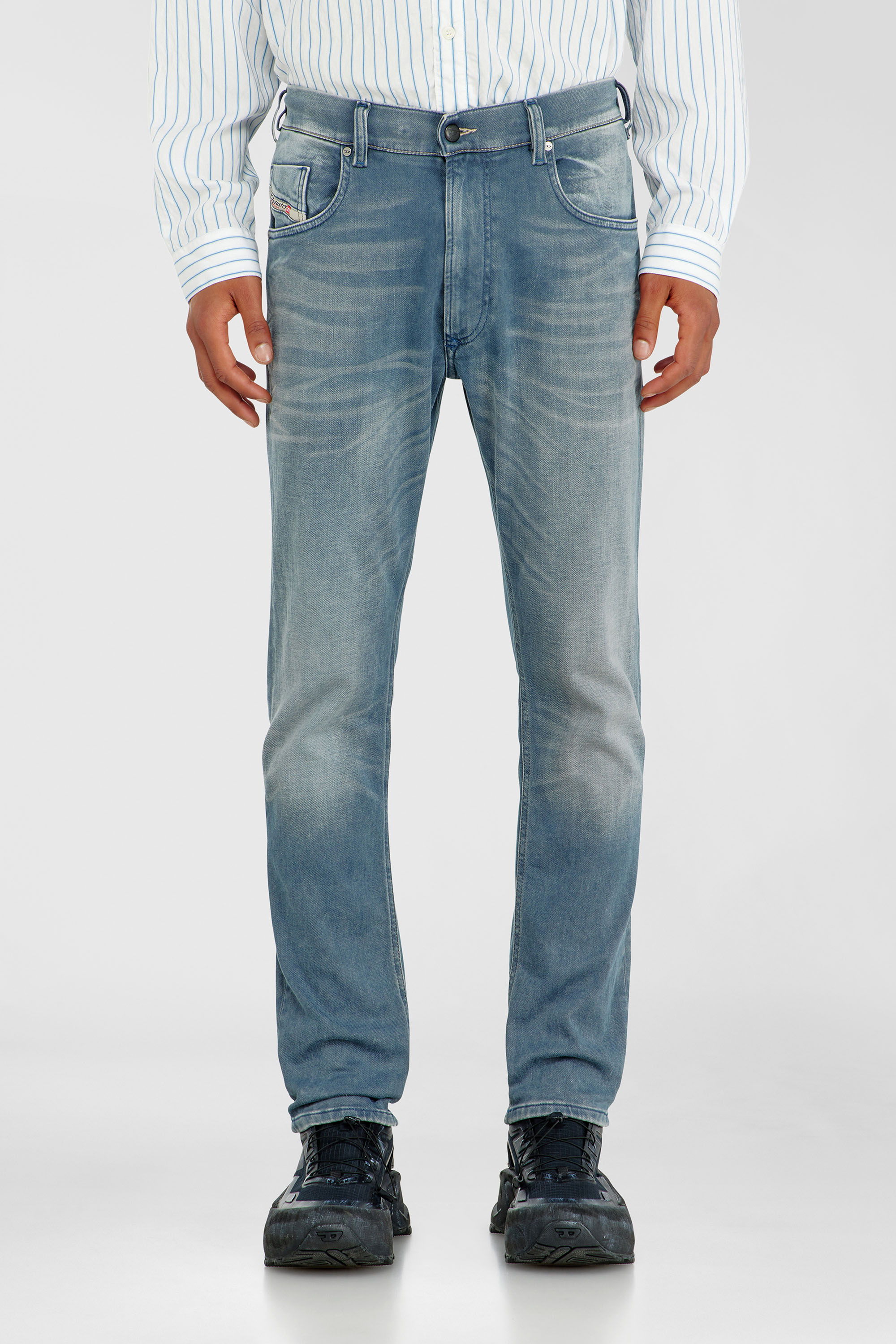Diesel - Regular 2032 D-Krooley-BW Joggjeans&reg; 09P91 Hombre, Azul Claro - 1