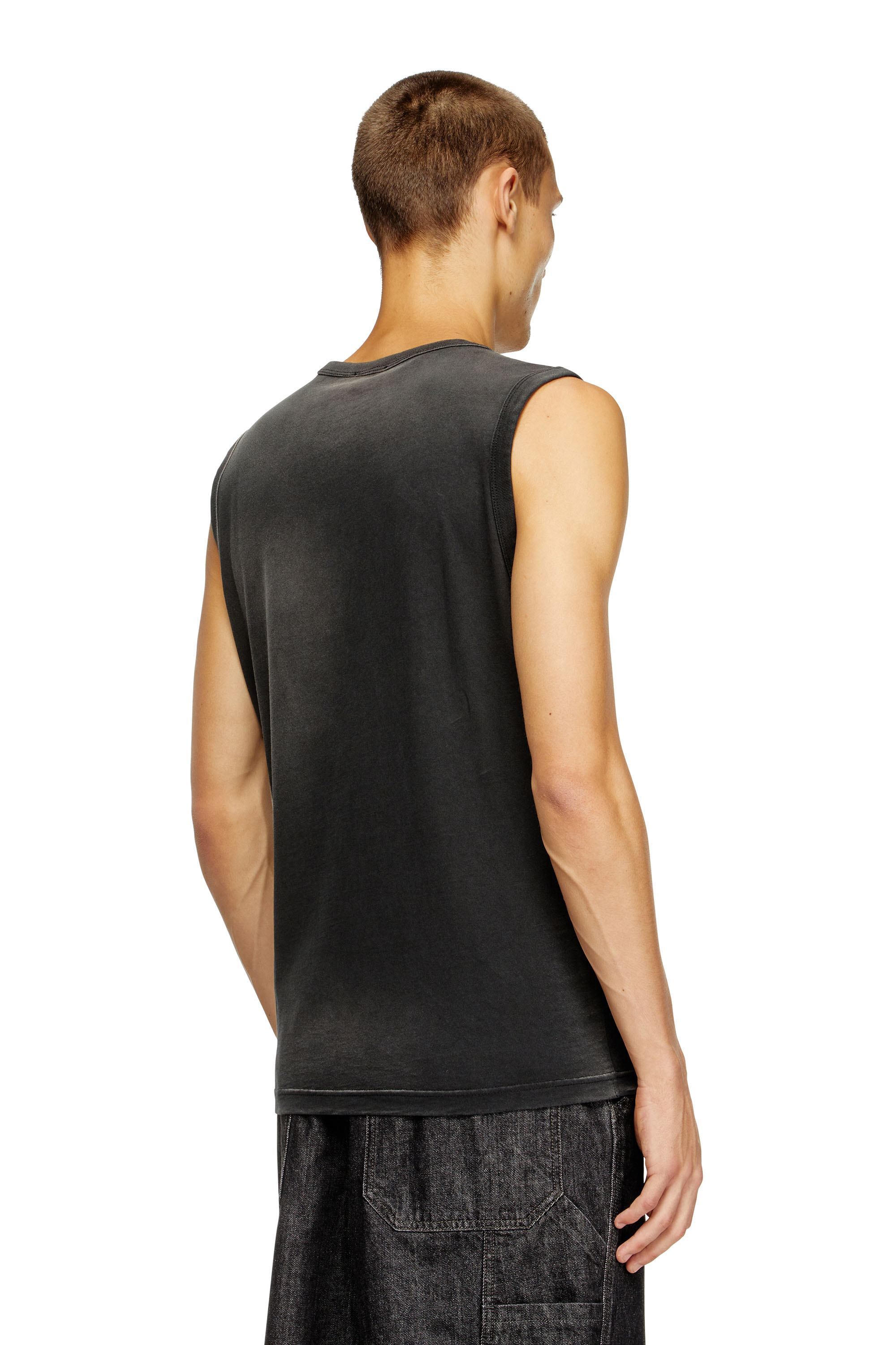 Diesel - T-BRICO, Camiseta sin mangas desteñida con Oval D en relieve Hombre in Negro - 4