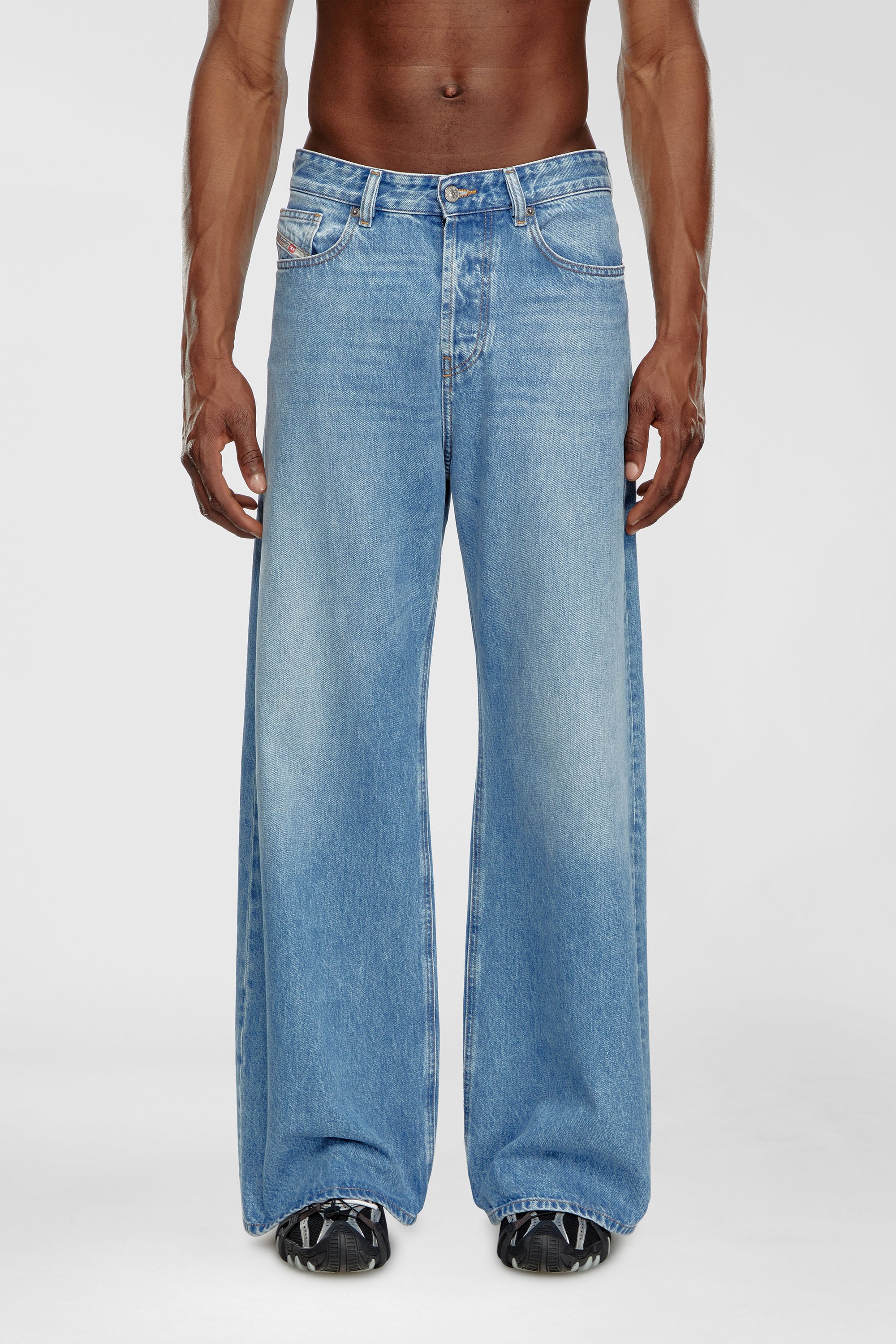 Diesel - Relaxed Jeans 1996 D-Sire 09I29 Unisex, Azul Claro - 1