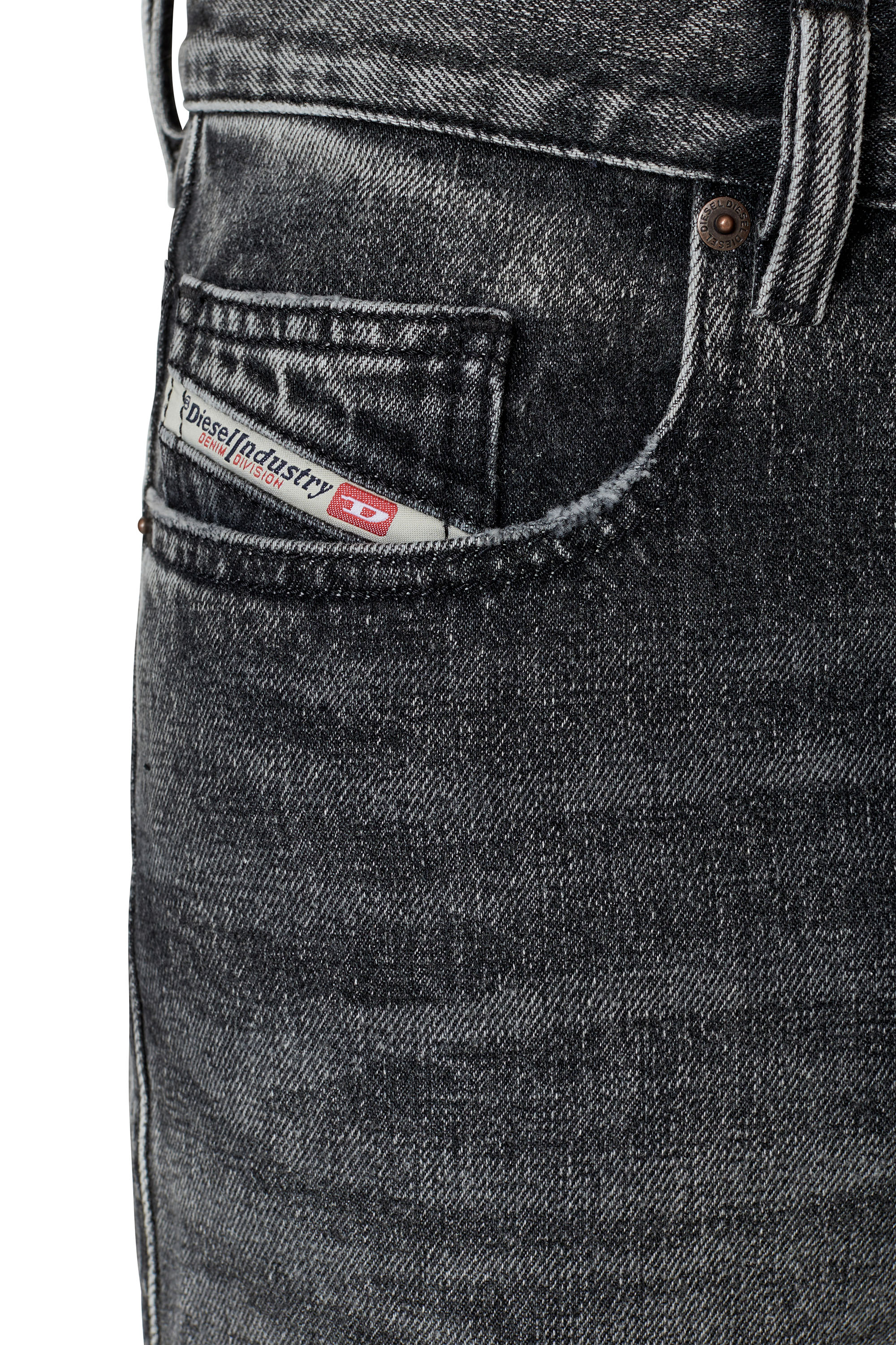 Diesel - 2020 D-Viker 007C4 Straight Jeans, Negro/Gris oscuro - Image 3