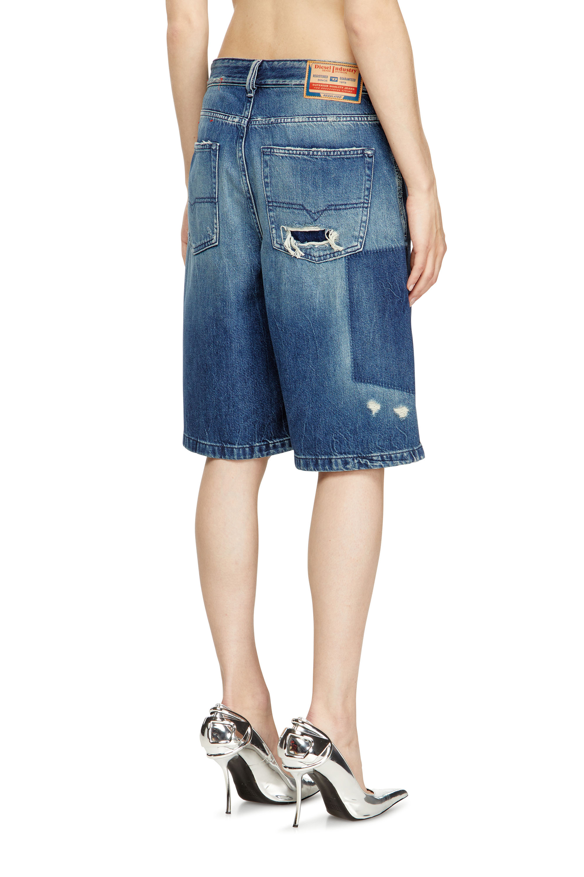 Diesel - DE-SIRE-SHORT, Pantalones cortos en denim con efecto de contraste Mujer in Azul marino - 4