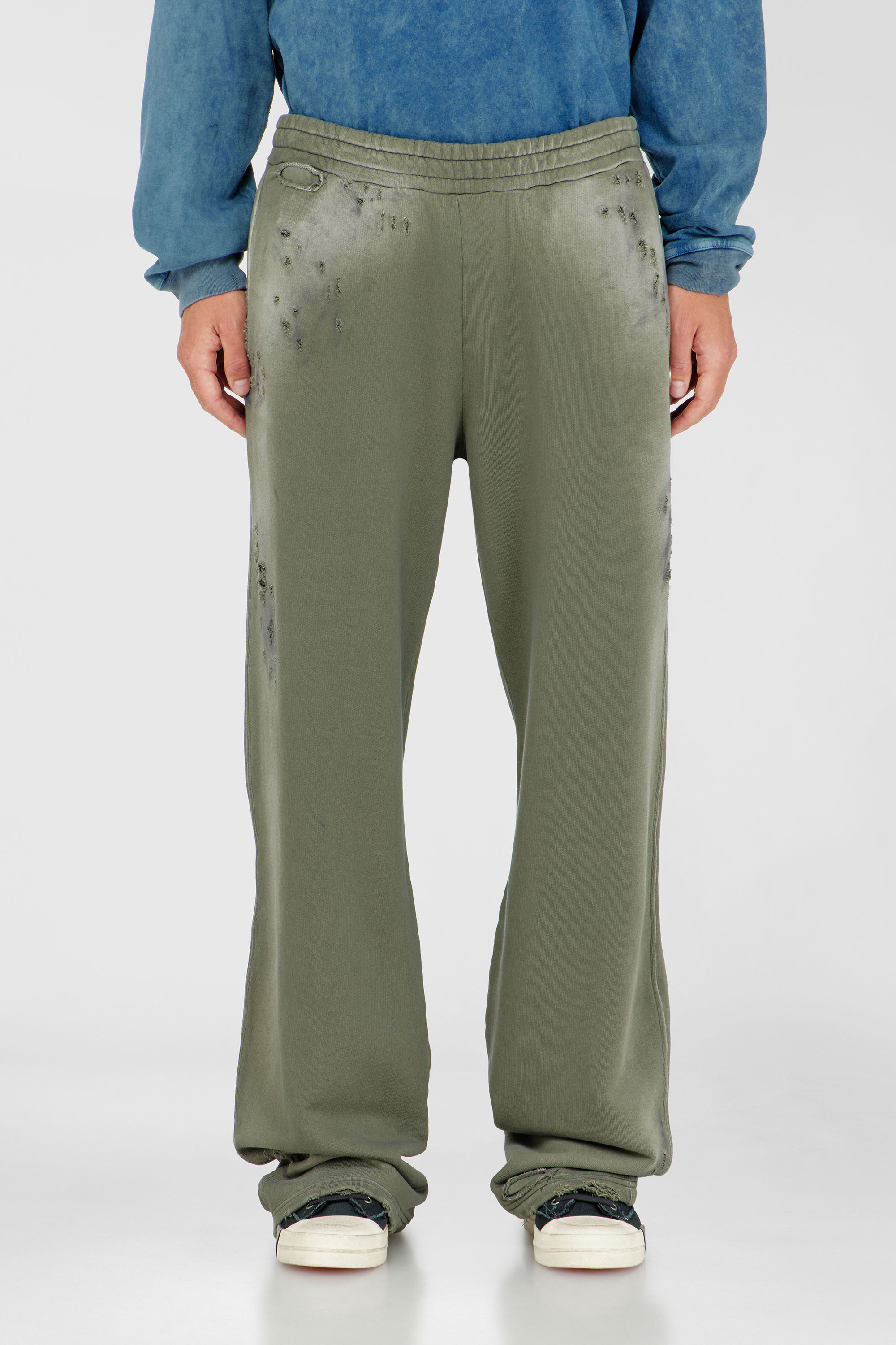 Diesel - P-KEITH, Pantal&oacute;n de algod&oacute;n con efecto destroyed Hombre in Verde - 3
