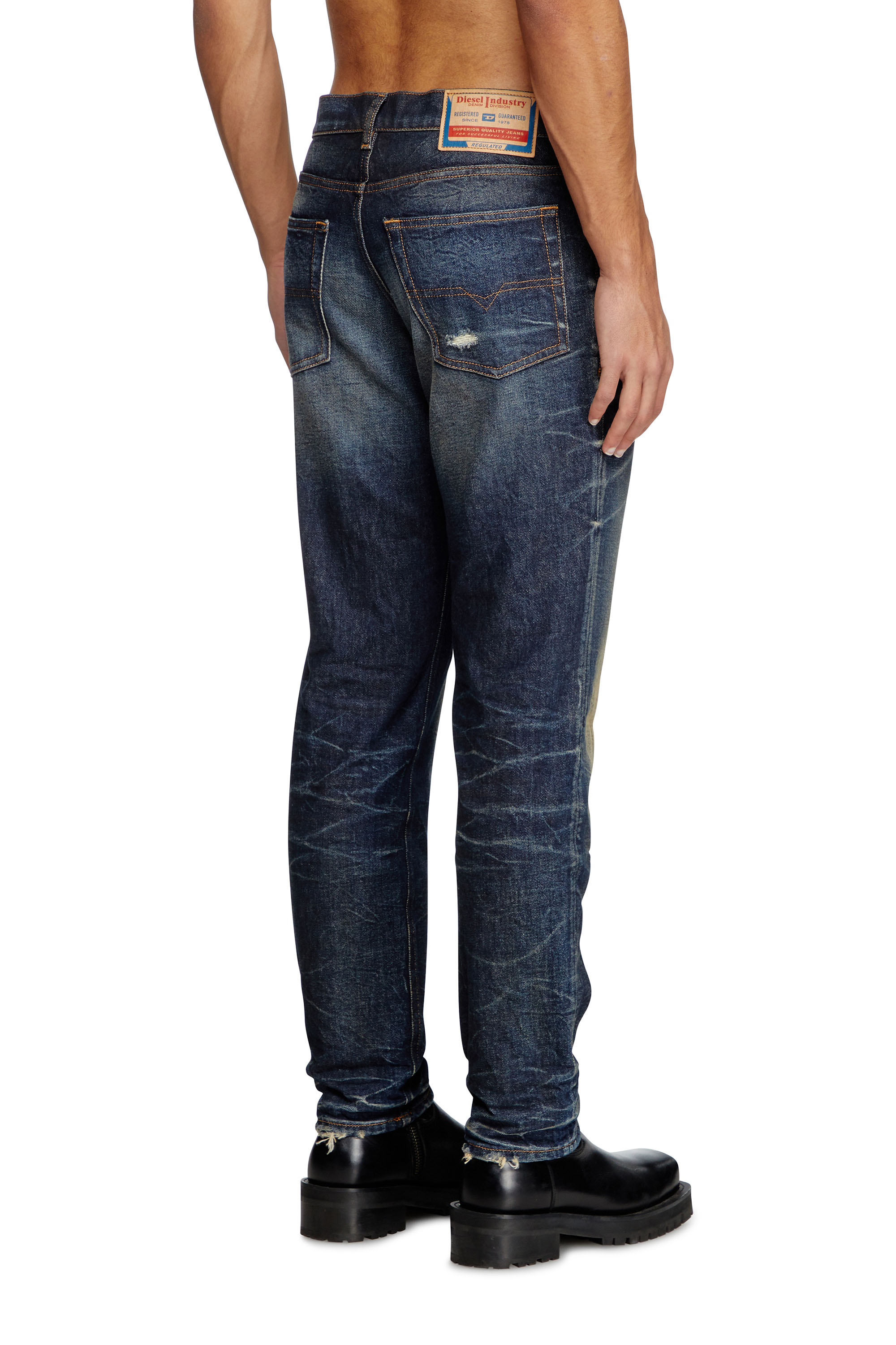 Diesel - Regular Jeans 2023 D-Finitive 09L22 Hombre, Azul Oscuro - 3