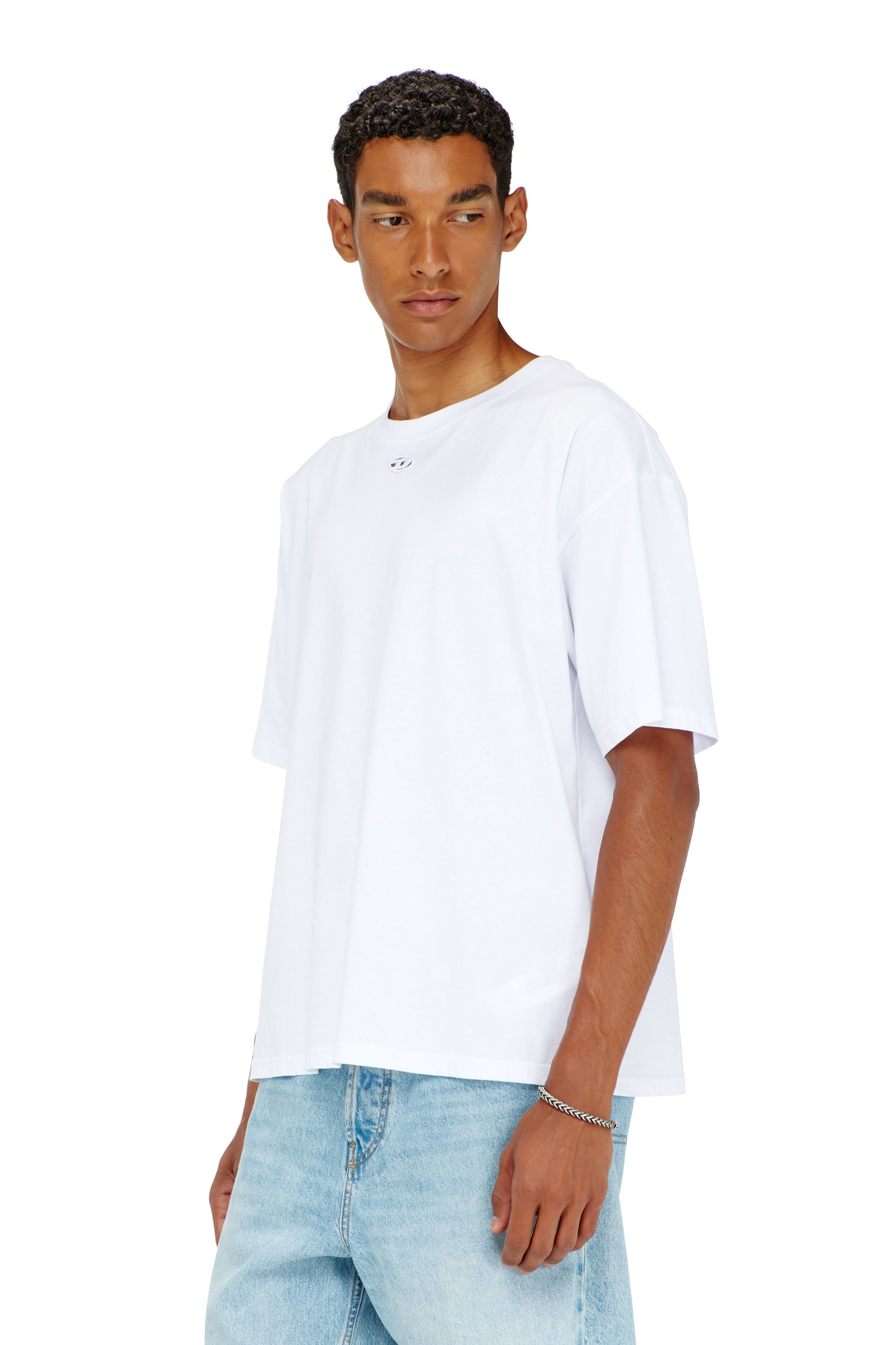 Diesel - T-BOXT-DCO, Camiseta de algod&oacute;n relajada con bordado Oval D Hombre in Blanco - 1