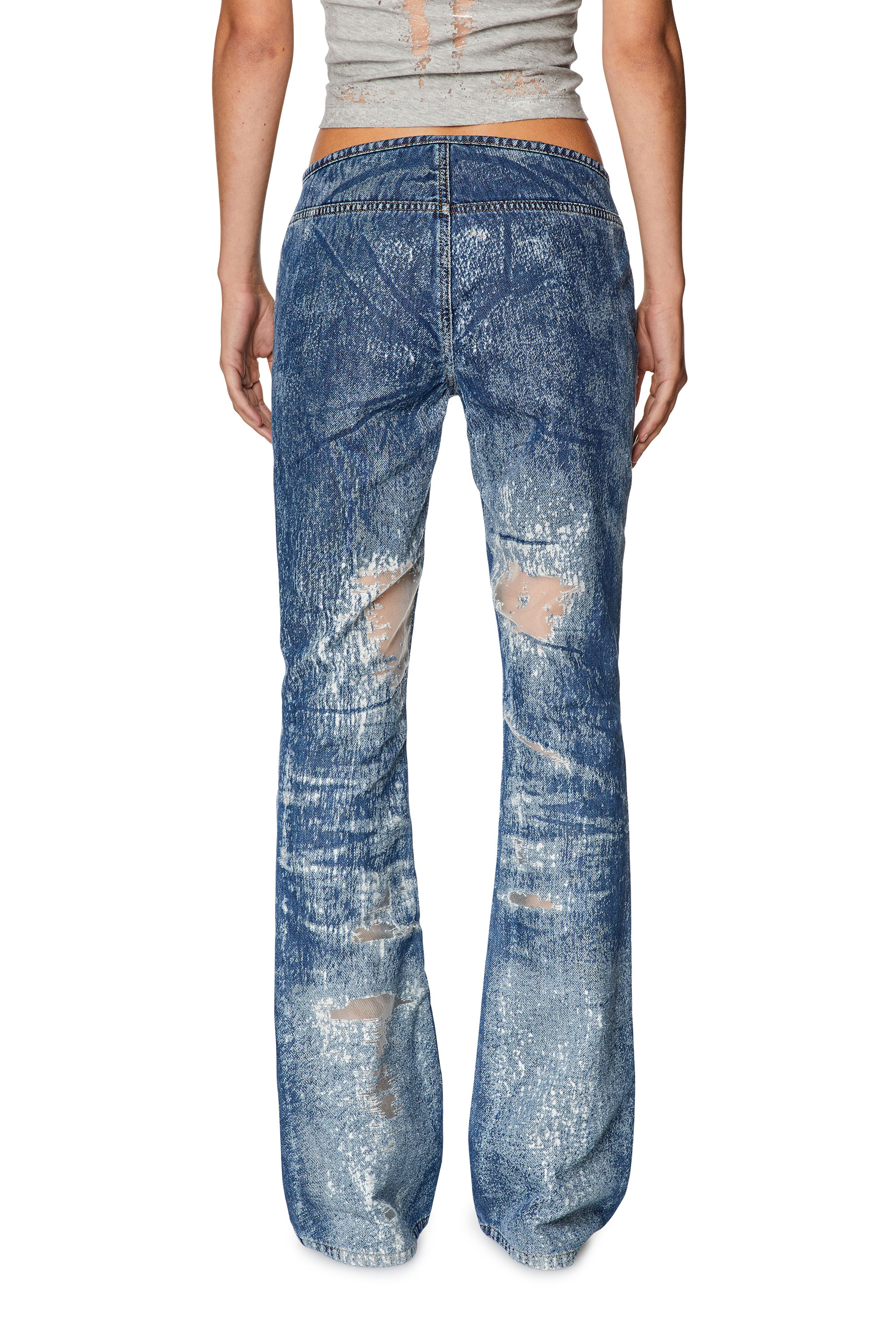 Diesel - Bootcut and Flare Jeans D-Shark 068JH, Azul medio - Image 3