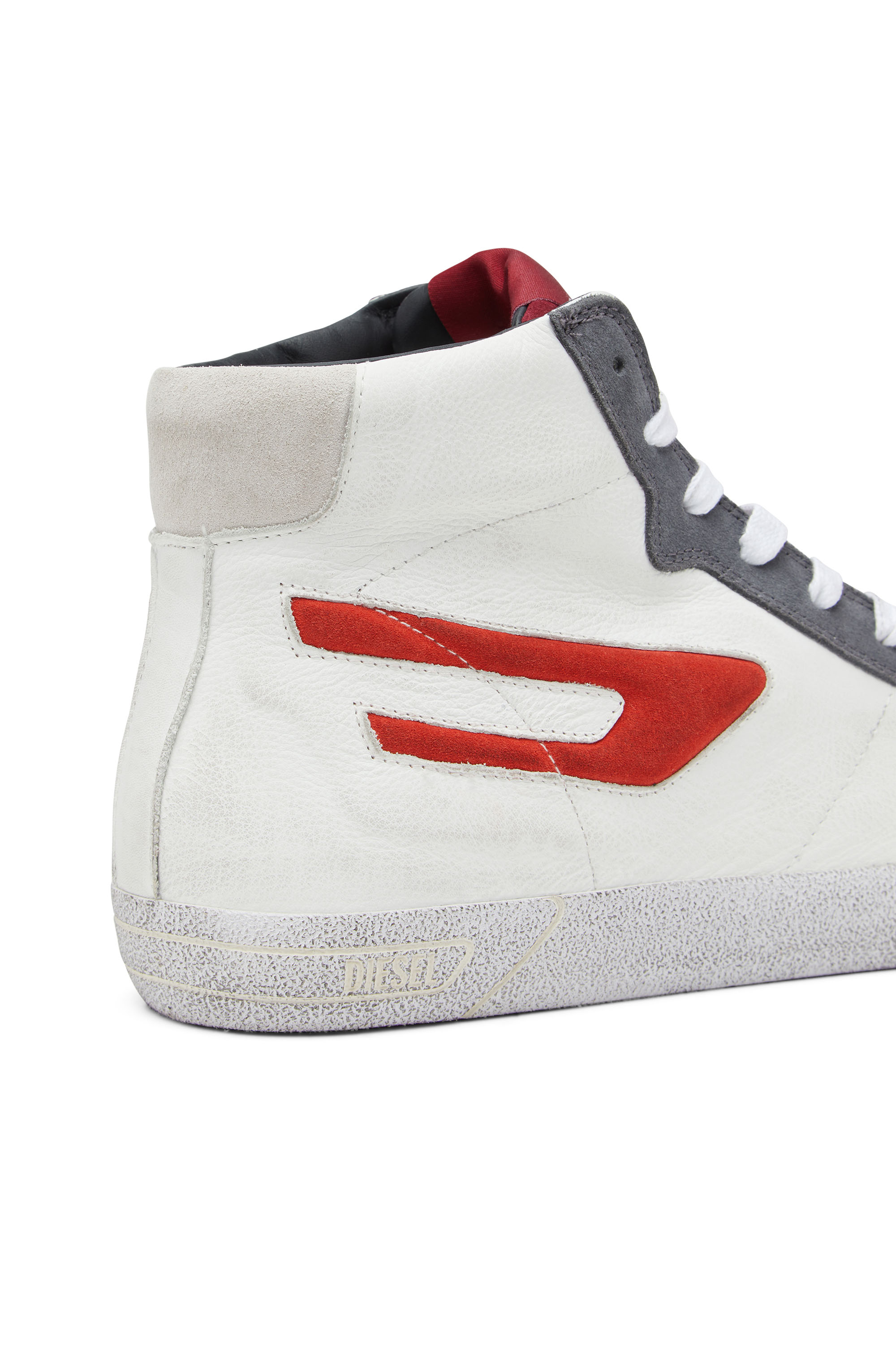 Calzados Hombre: Botas, Sneakers, Chanclas, Sandalias | Diesel®