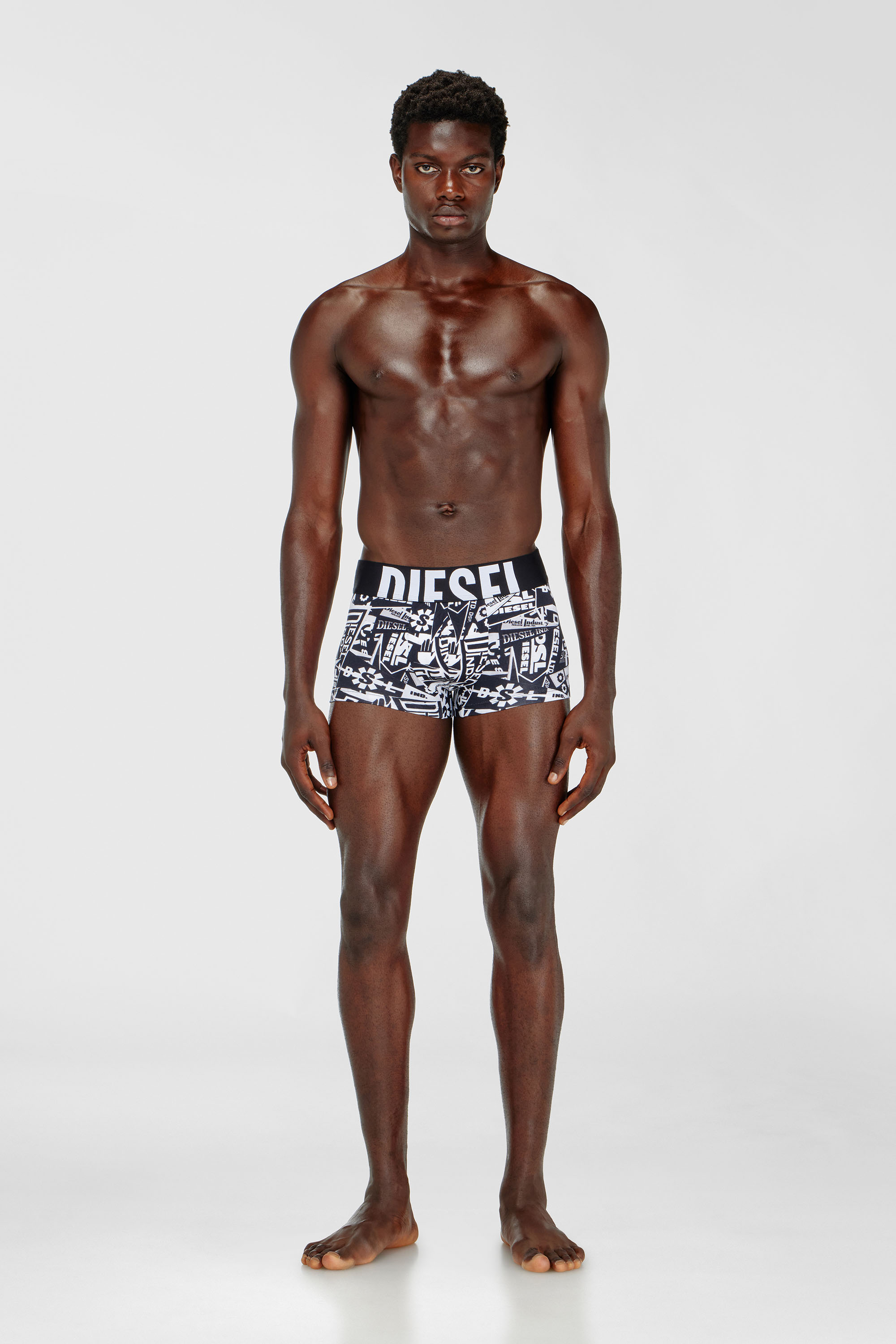 Diesel - UMBX-DAMIENTHREEPACK-5.5EL, Pack de tres b&oacute;xers con estampado de bandera Hombre in Multicolor - 1