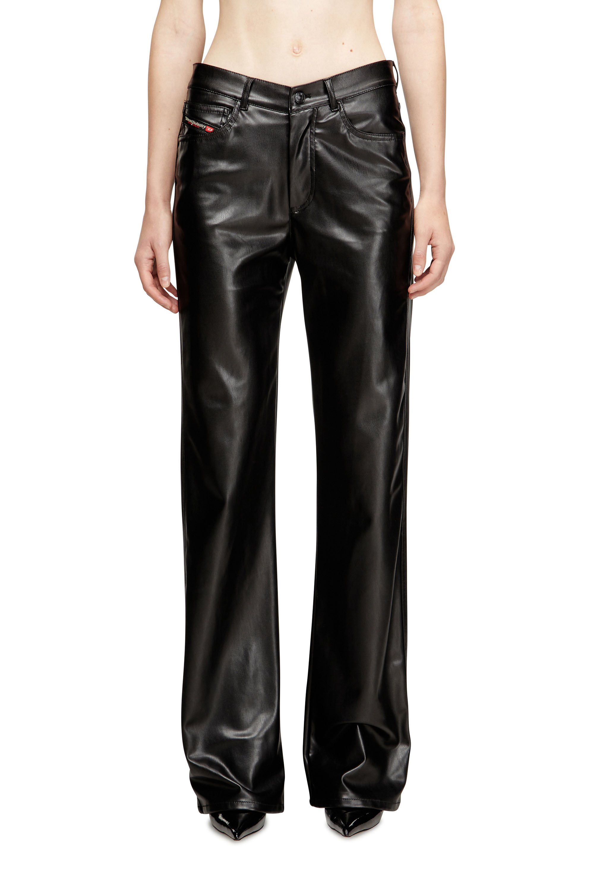 Diesel - P-LAIN, Pantalones de cinco bolsillos en tejido revestido Mujer in Negro - 1