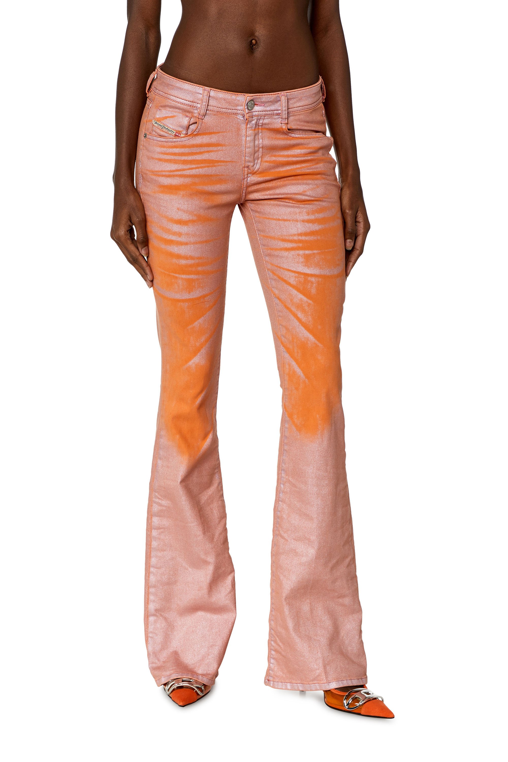 Diesel - Bootcut and Flare Jeans 1969 D-Ebbey 068KT, Rosa/Naranja - Image 2