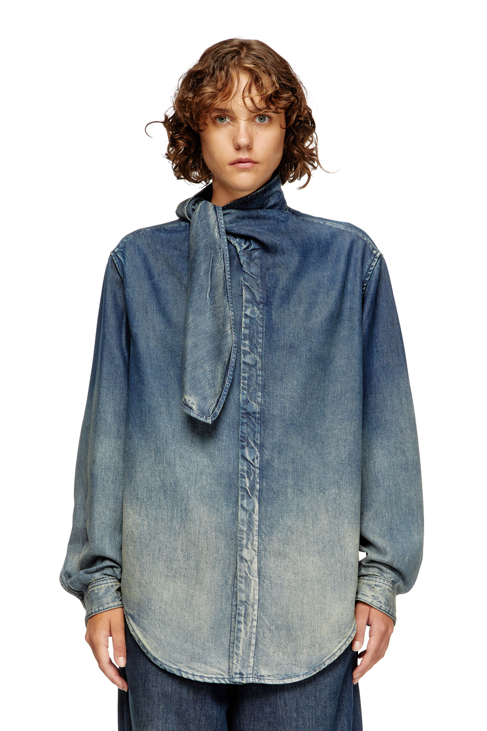 Diesel - DE-NANCY-S, Blusa de denim fluido desgastado con láser Mujer in Azul marino - 1