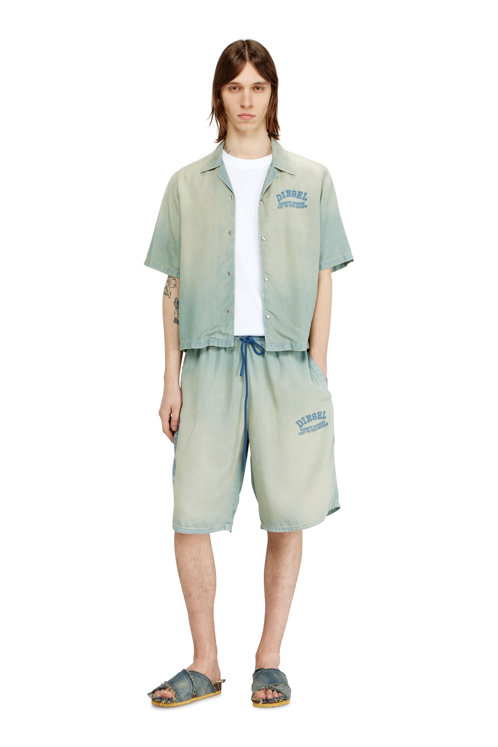 Diesel - D-ENIMOS-SHORT-S2, Shorts de denim fluido con efecto suciedad. Unisex in ToBeDefined - 3